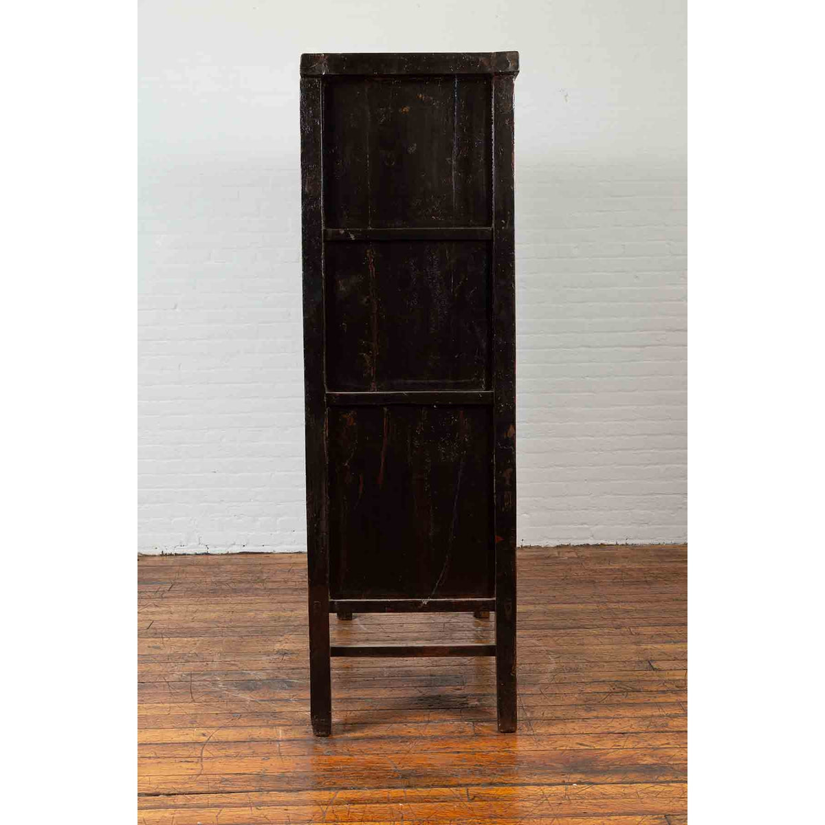 19th Century Red Lacquer Cabinet with Butterfly Design-5. Asian & Chinese Furniture, Art, Antiques, Vintage Home Décor for sale at FEA Home