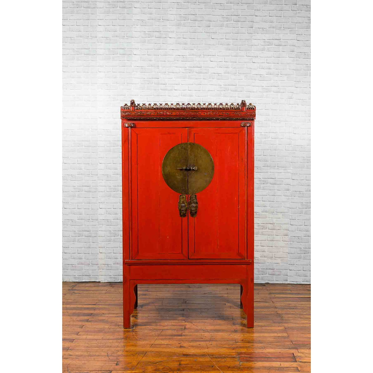 Chinese Qing Dynasty 19th Century Red Lacquered Wedding Cabinet with Carving-4. Asian & Chinese Furniture, Art, Antiques, Vintage Home Décor for sale at FEA Home