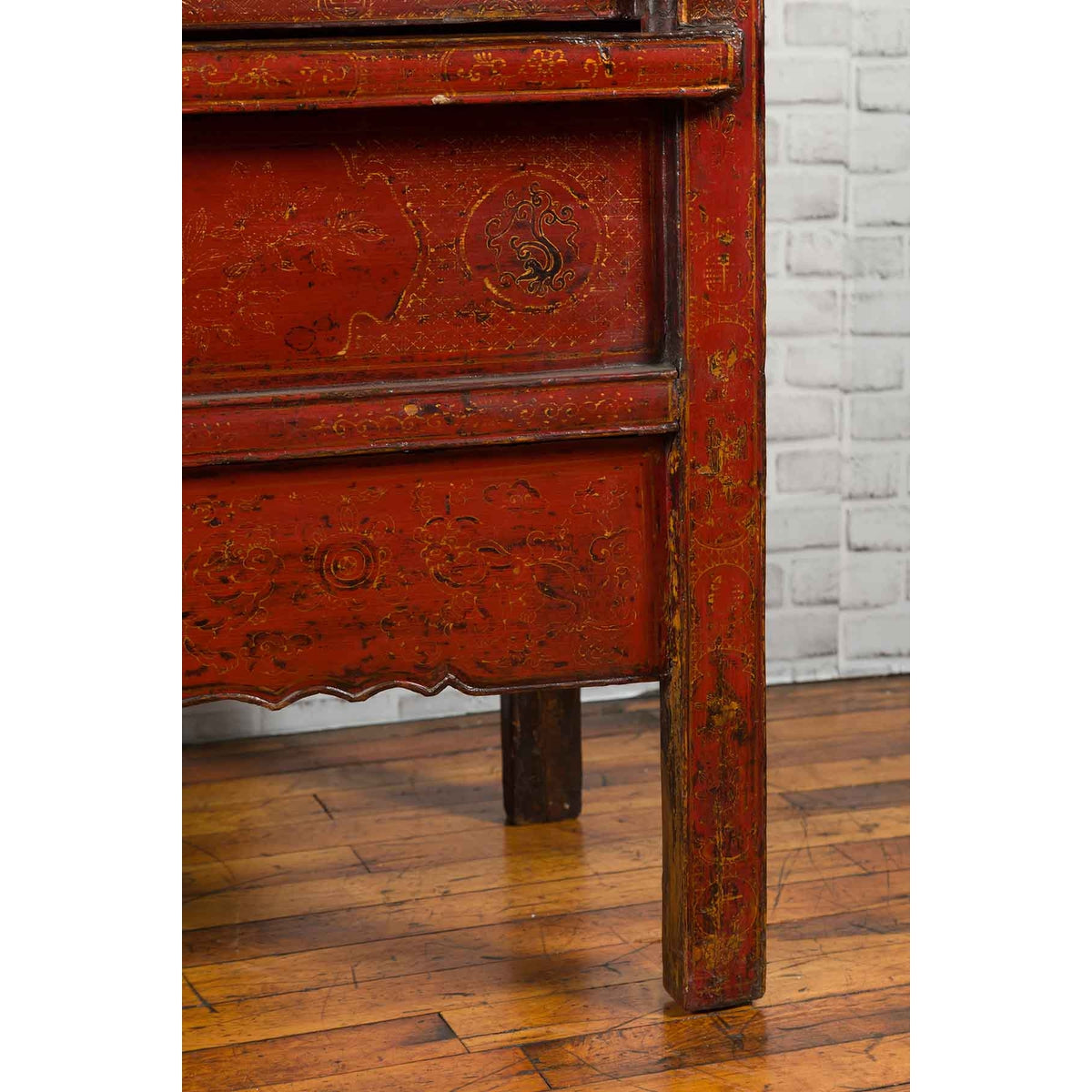 Chinese Qing Dynasty 19th Century Red Cabinet with Hand Painted Chinoiseries-11. Asian & Chinese Furniture, Art, Antiques, Vintage Home Décor for sale at FEA Home