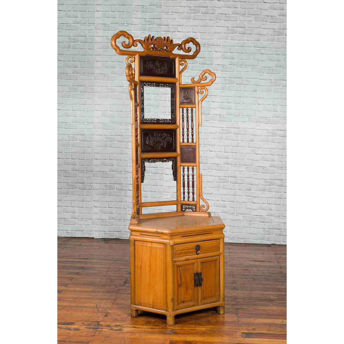 Chinese Qing Dynasty 19th Century Bamboo Washstand with Lacquered Panels-4. Asian & Chinese Furniture, Art, Antiques, Vintage Home Décor for sale at FEA Home