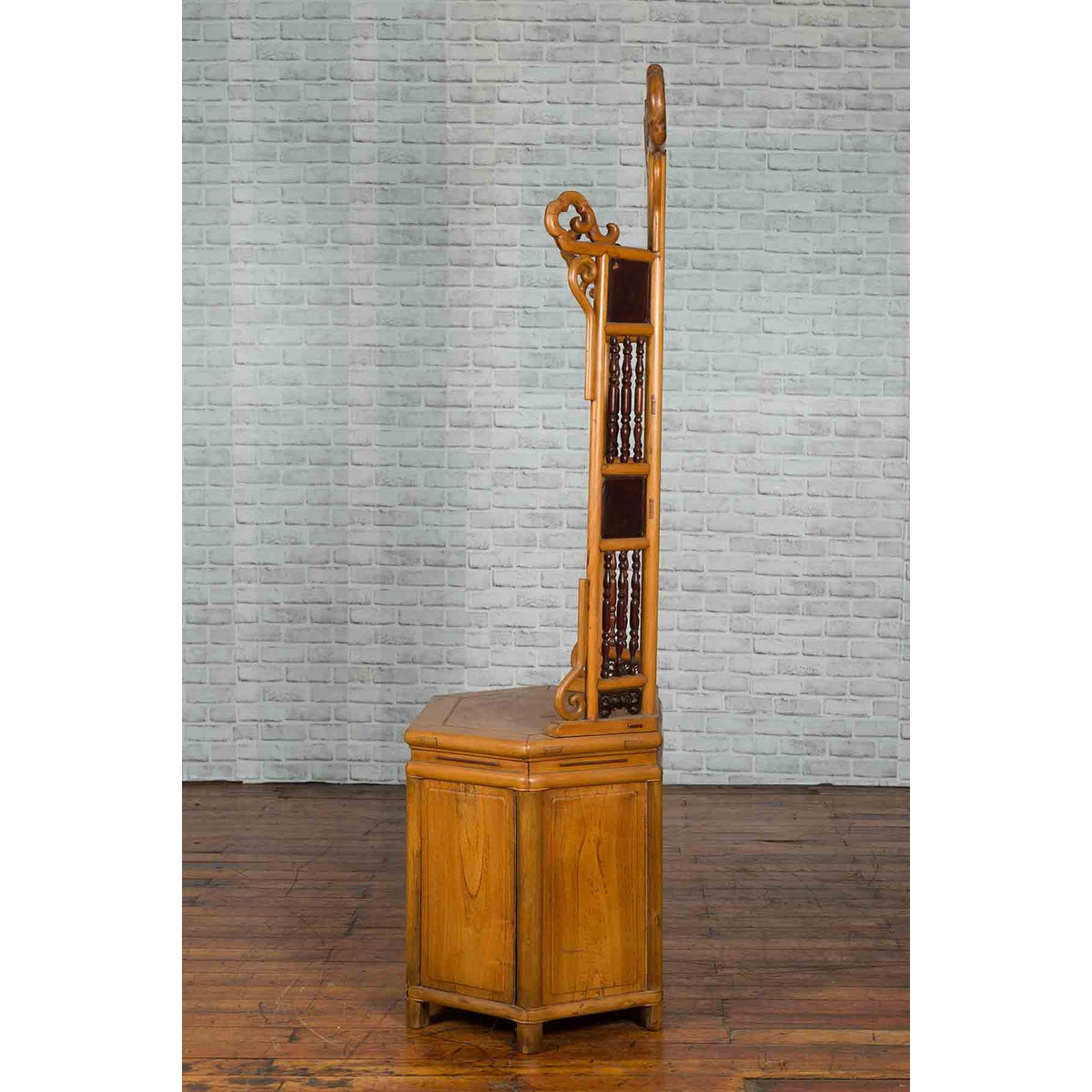 Chinese Qing Dynasty 19th Century Bamboo Washstand with Lacquered Panels-19. Asian & Chinese Furniture, Art, Antiques, Vintage Home Décor for sale at FEA Home