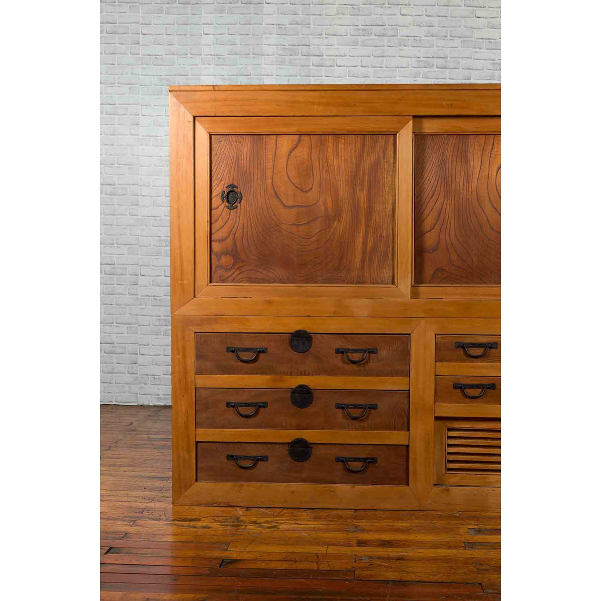 Large Japanese Meiji Period 19th Century Futon Tansu Cabinet with Iron Hardware-6. Asian & Chinese Furniture, Art, Antiques, Vintage Home Décor for sale at FEA Home