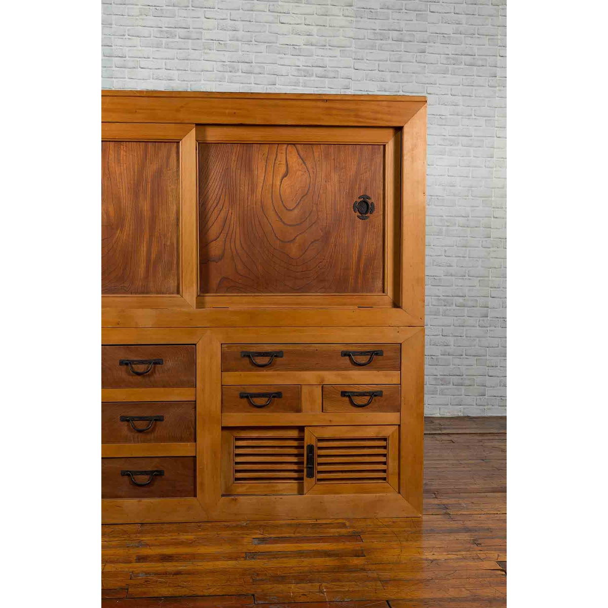 Large Japanese Meiji Period 19th Century Futon Tansu Cabinet with Iron Hardware-7. Asian & Chinese Furniture, Art, Antiques, Vintage Home Décor for sale at FEA Home