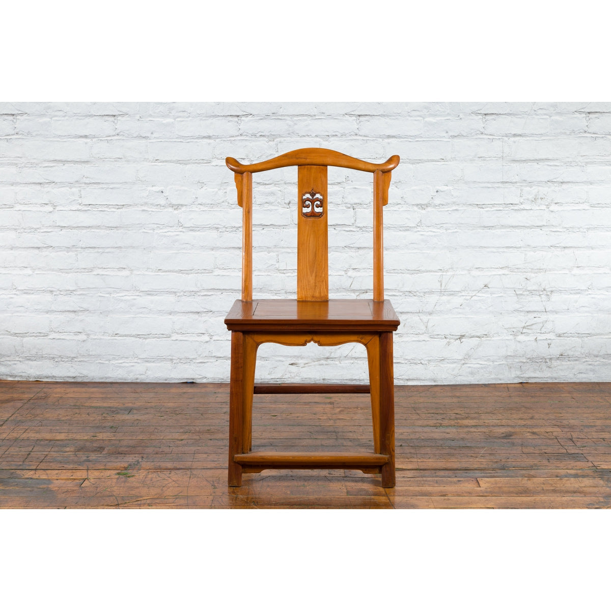 Chinese Qing Dynasty Lamp Hanger Chair with Carved Splat and Two Toned Finish-2. Asian & Chinese Furniture, Art, Antiques, Vintage Home Décor for sale at FEA Home
