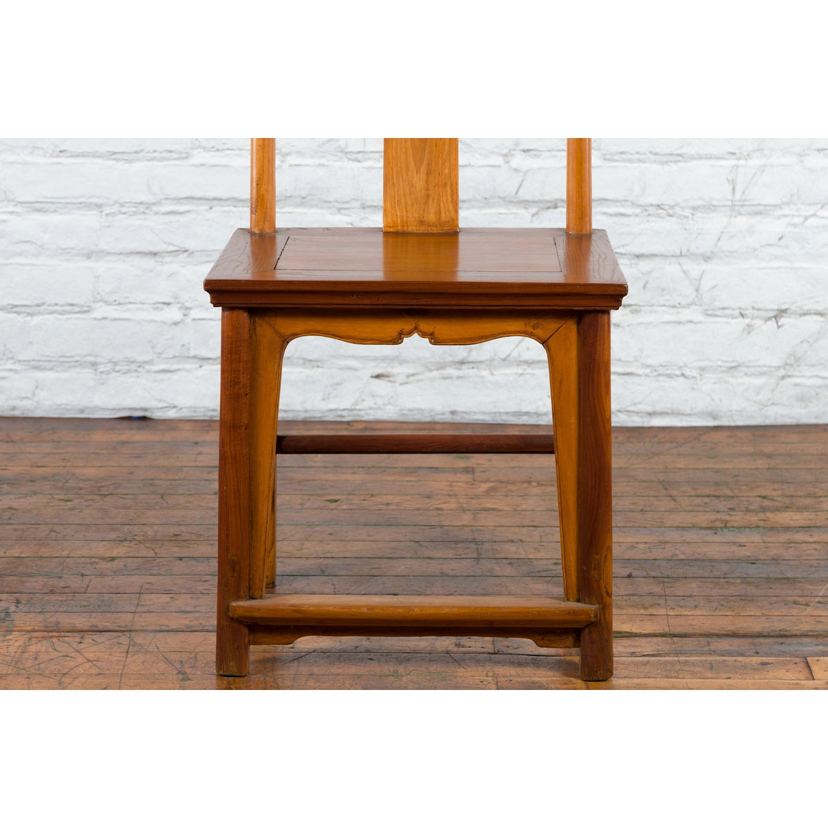 Chinese Qing Dynasty Lamp Hanger Chair with Carved Splat and Two Toned Finish-6. Asian & Chinese Furniture, Art, Antiques, Vintage Home Décor for sale at FEA Home