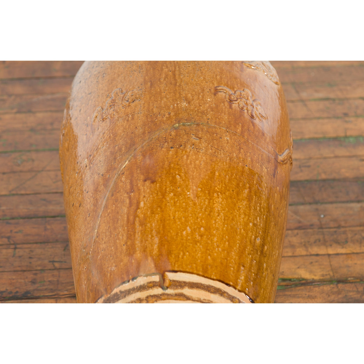 Tall Antique Qing Dynasty Period Martaban Jar from China, 18th-19th Century-18. Asian & Chinese Furniture, Art, Antiques, Vintage Home Décor for sale at FEA Home