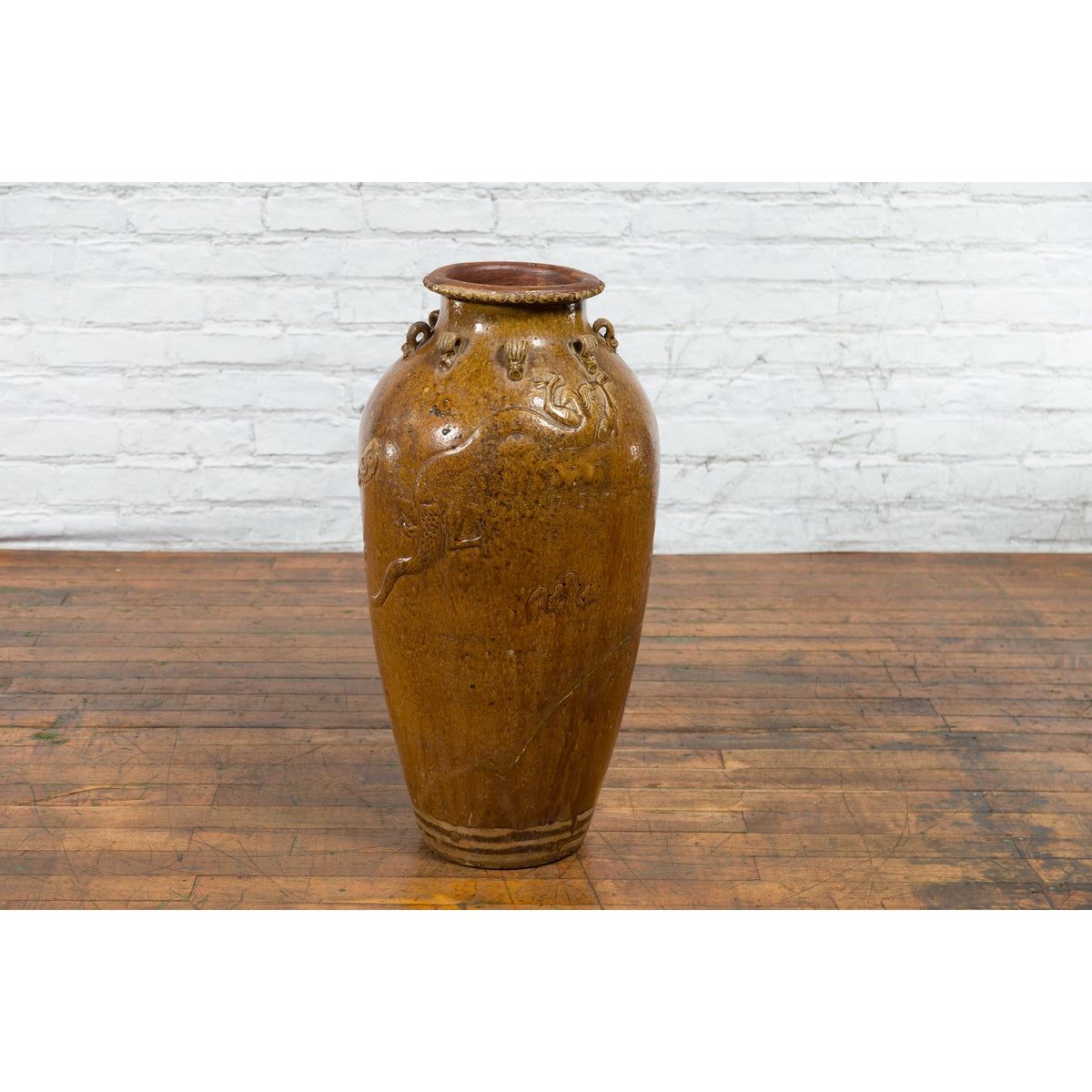 Tall Antique Qing Dynasty Period Martaban Jar from China, 18th-19th Century-4. Asian & Chinese Furniture, Art, Antiques, Vintage Home Décor for sale at FEA Home