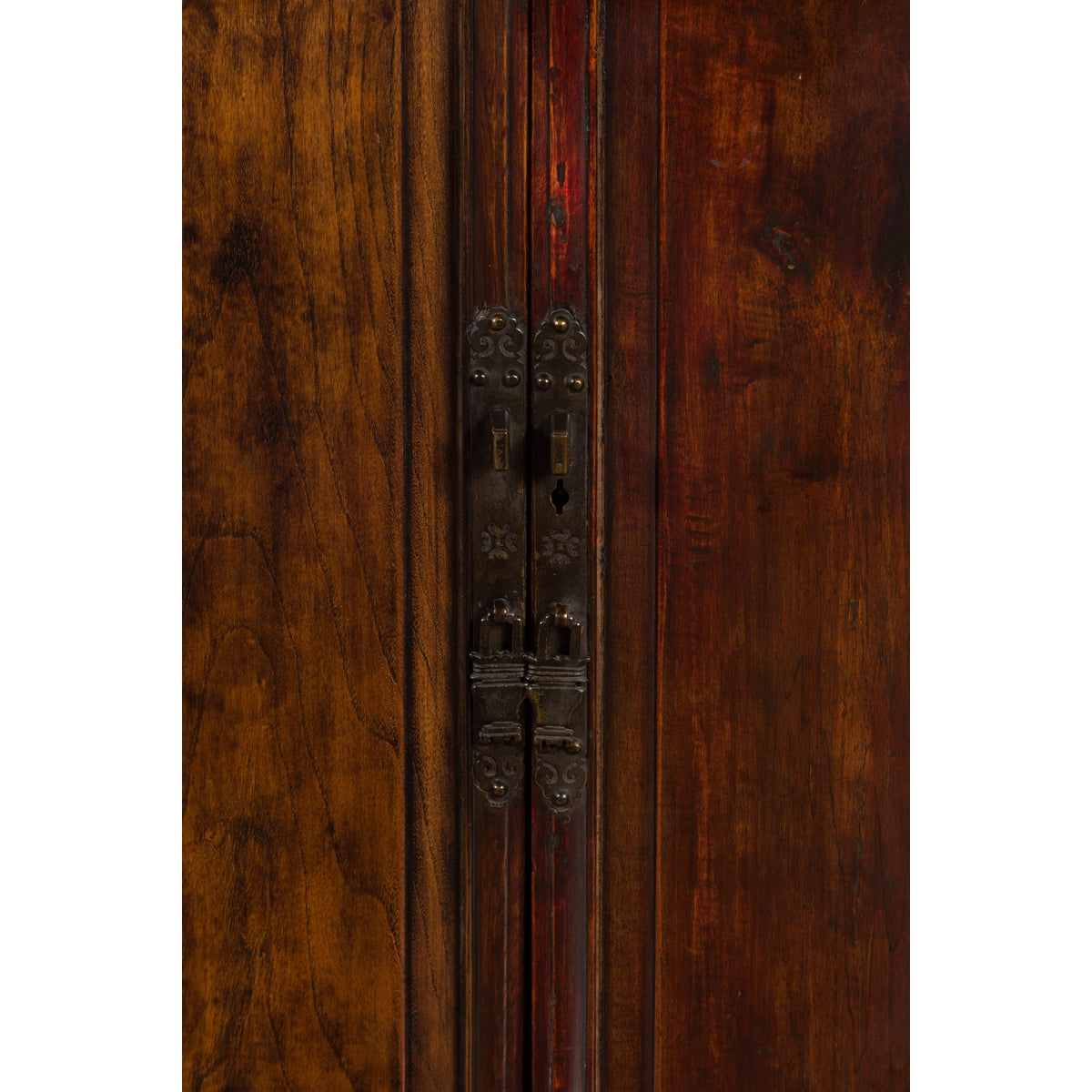 Chinese Qing Dynasty 19th Century Bedside Cabinet with Brass Ornaments-13. Asian & Chinese Furniture, Art, Antiques, Vintage Home Décor for sale at FEA Home