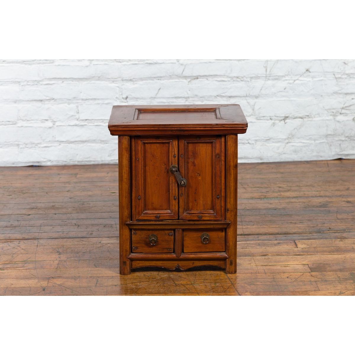 Chinese Early 20th Century Elmwood Bedside Cabinet with Scalloped Apron-5. Asian & Chinese Furniture, Art, Antiques, Vintage Home Décor for sale at FEA Home