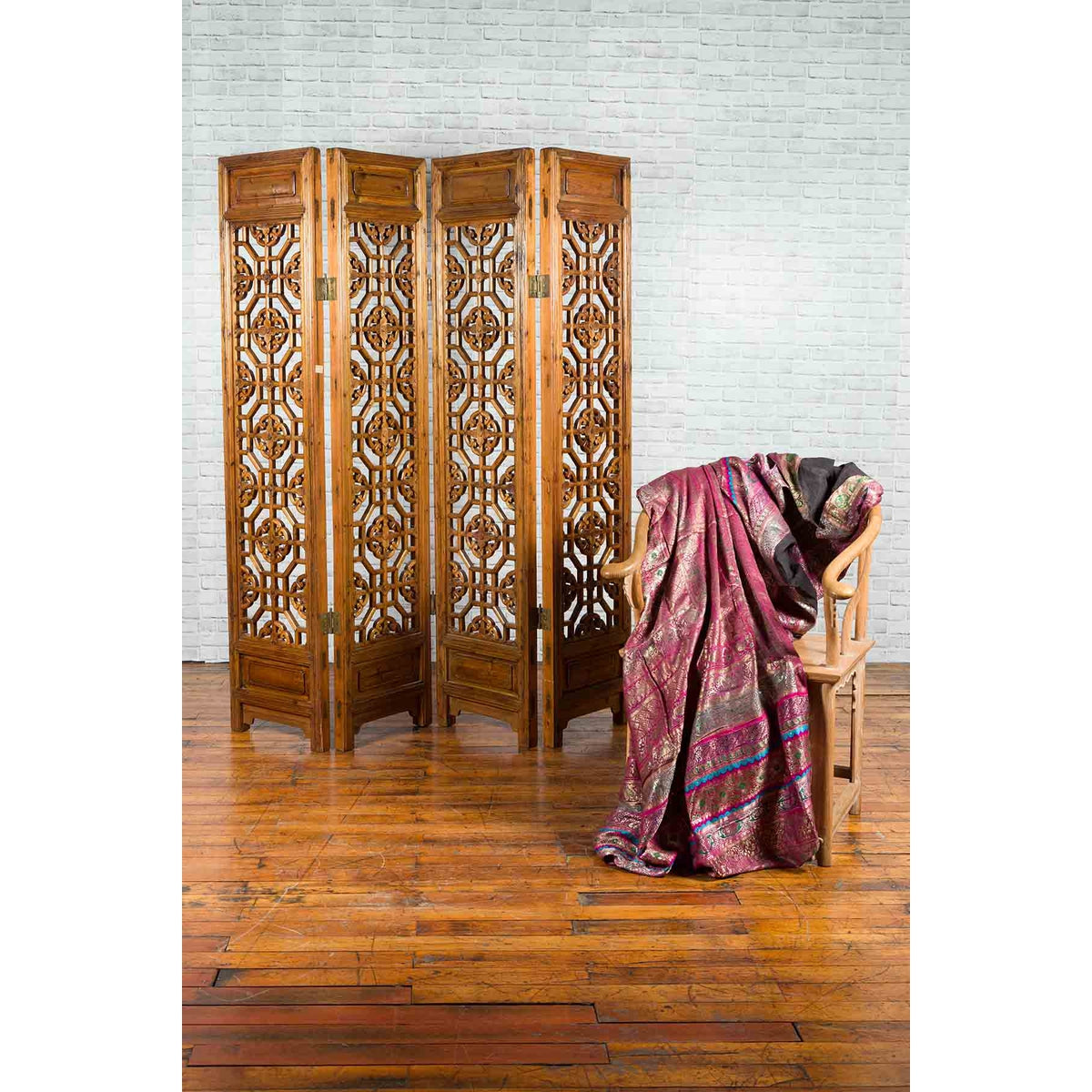 Chinese Early 20th Century Fretwork Four-Panel Screen with Geometric Motifs-4. Asian & Chinese Furniture, Art, Antiques, Vintage Home Décor for sale at FEA Home