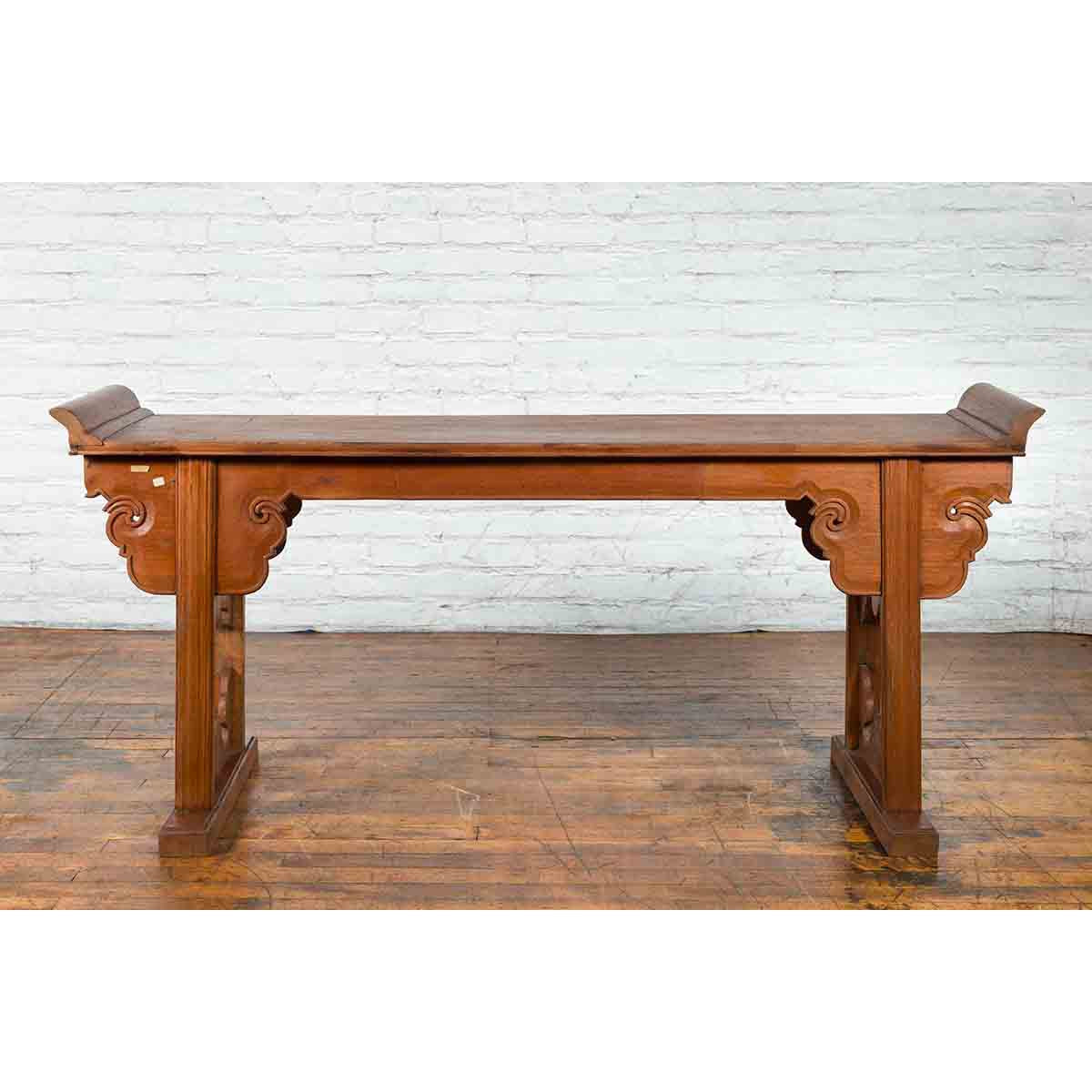 Qing Dynasty 19th Century Chinese Altar Console Table with Carved Cloudy Motifs-9. Asian & Chinese Furniture, Art, Antiques, Vintage Home Décor for sale at FEA Home