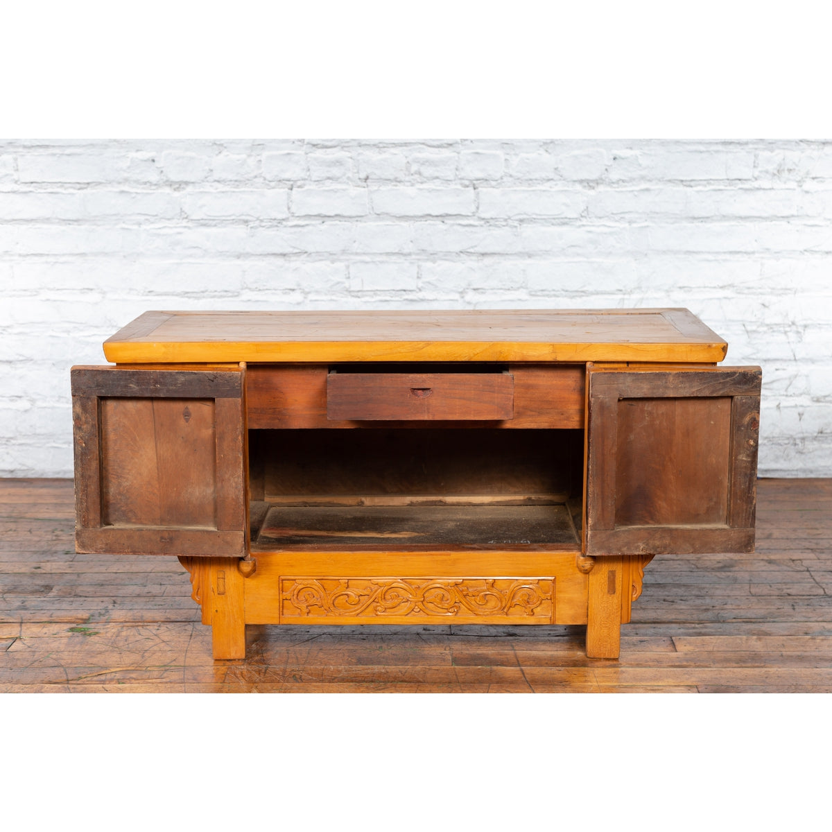 Chinese Early 20th Century Elm Sideboard with Carved Spandrels and Apron-3. Asian & Chinese Furniture, Art, Antiques, Vintage Home Décor for sale at FEA Home