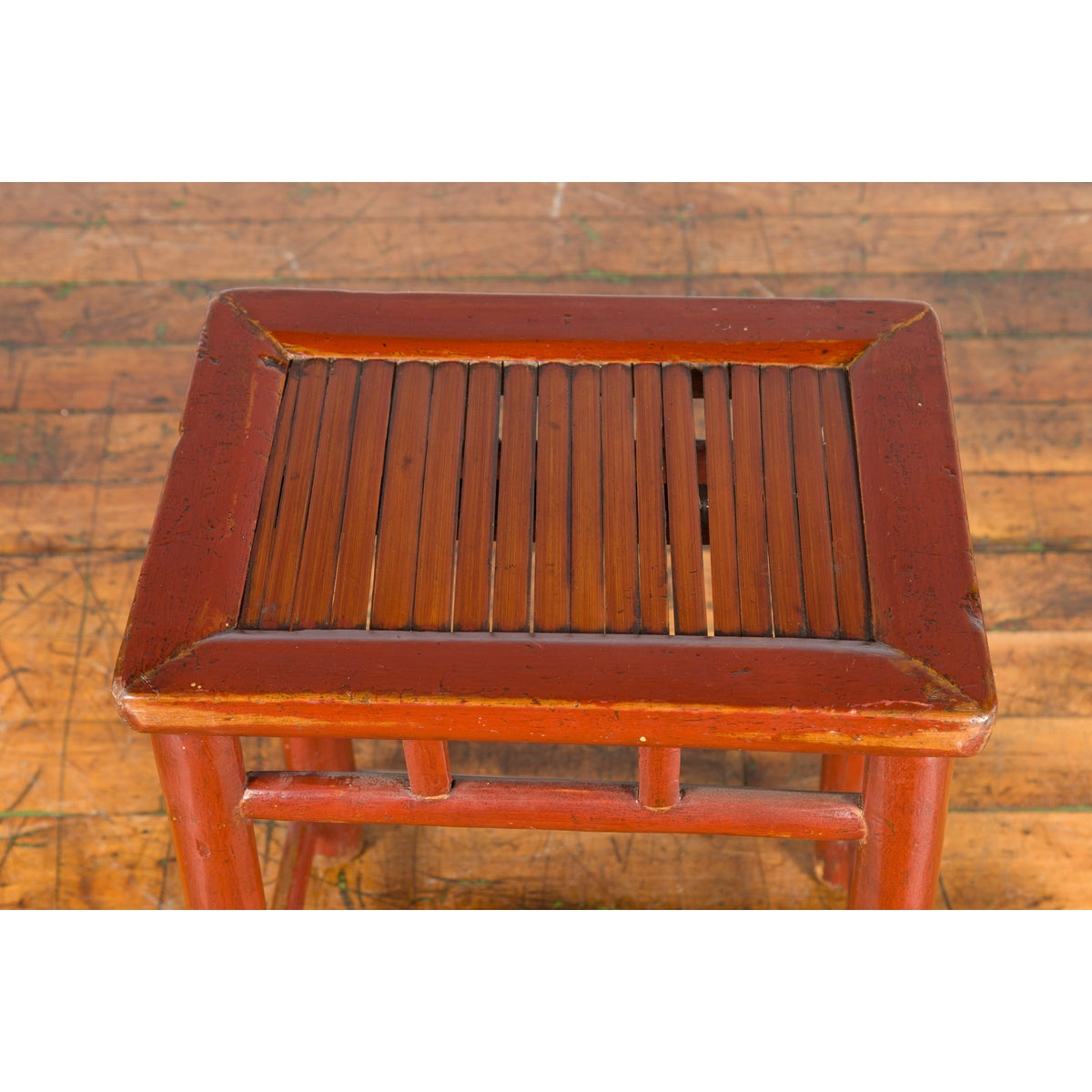 Chinese Rustic Early 20th Century Reddish Brown Lacquered Stool with Bamboo Seat-5. Asian & Chinese Furniture, Art, Antiques, Vintage Home Décor for sale at FEA Home