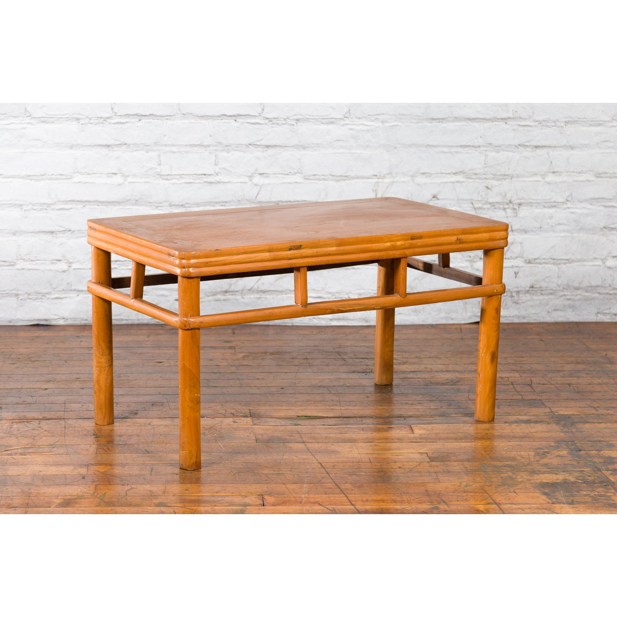 Antique Chinese Early 20th Century Coffee Table with Pillar Strut Motifs-10. Asian & Chinese Furniture, Art, Antiques, Vintage Home Décor for sale at FEA Home