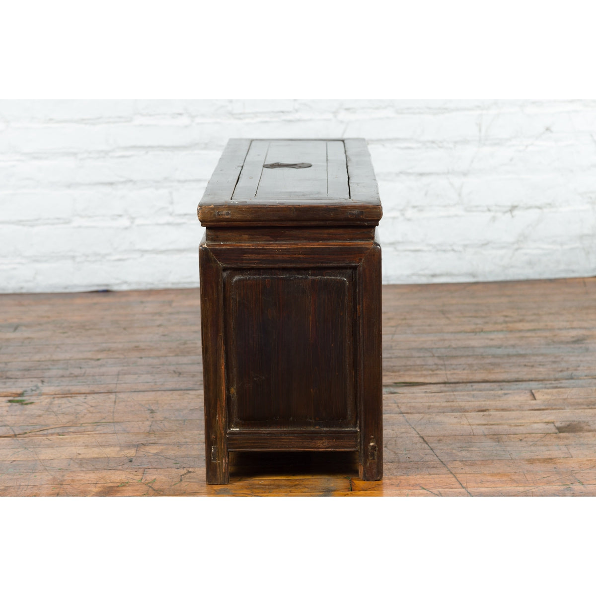Chinese Early 20th Century Lacquered Trunk with Brass Hardware and Removable Top-11. Asian & Chinese Furniture, Art, Antiques, Vintage Home Décor for sale at FEA Home