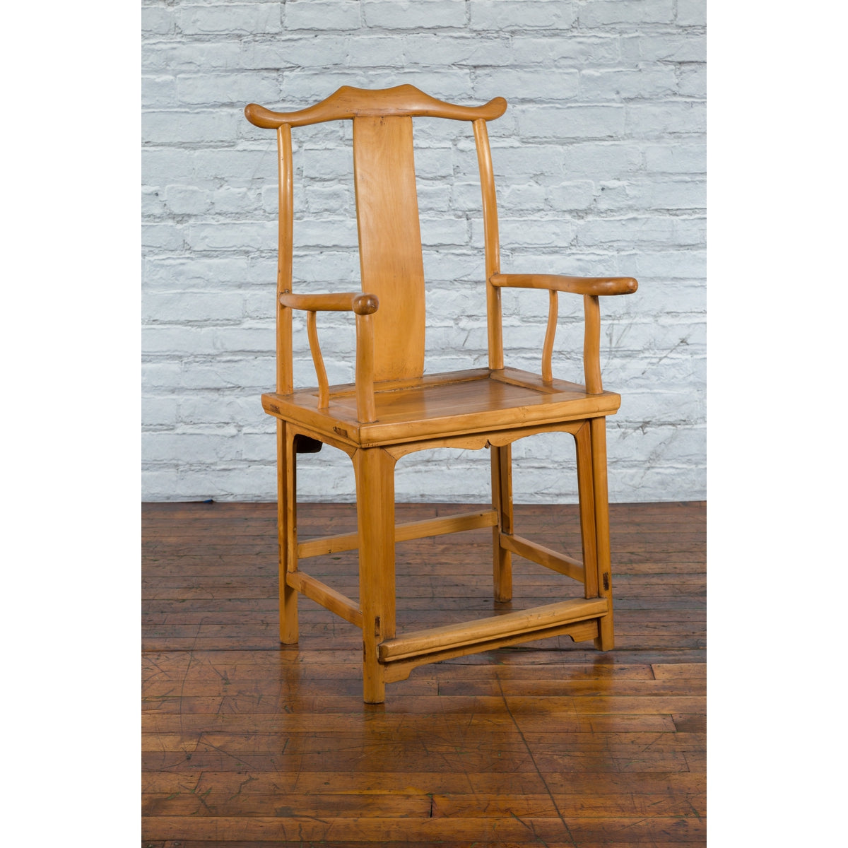 Chinese Qing Dynasty Period 19th Century Lamp Hanger Chair with Natural Patina-3. Asian & Chinese Furniture, Art, Antiques, Vintage Home Décor for sale at FEA Home