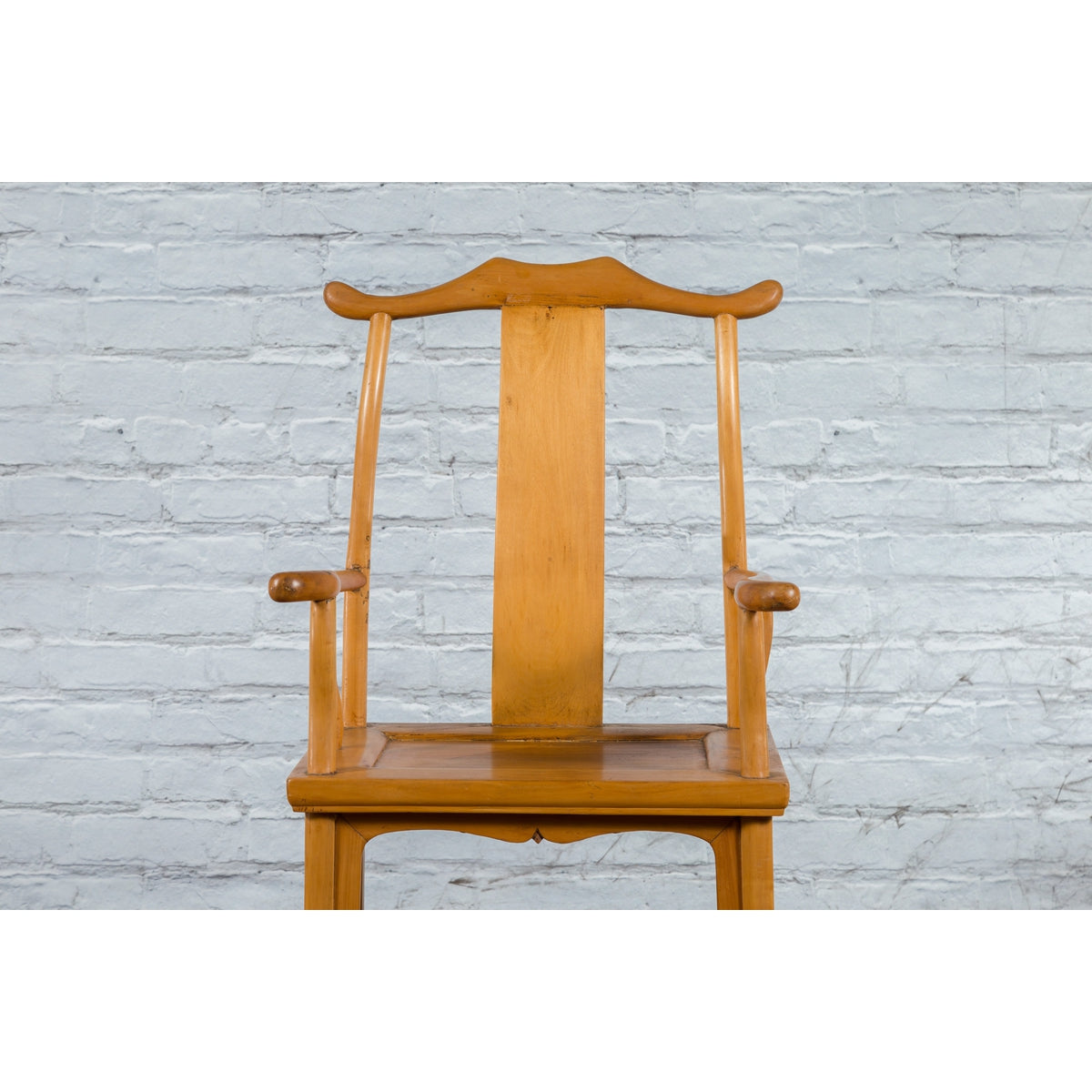 Chinese Qing Dynasty Period 19th Century Lamp Hanger Chair with Natural Patina-4. Asian & Chinese Furniture, Art, Antiques, Vintage Home Décor for sale at FEA Home