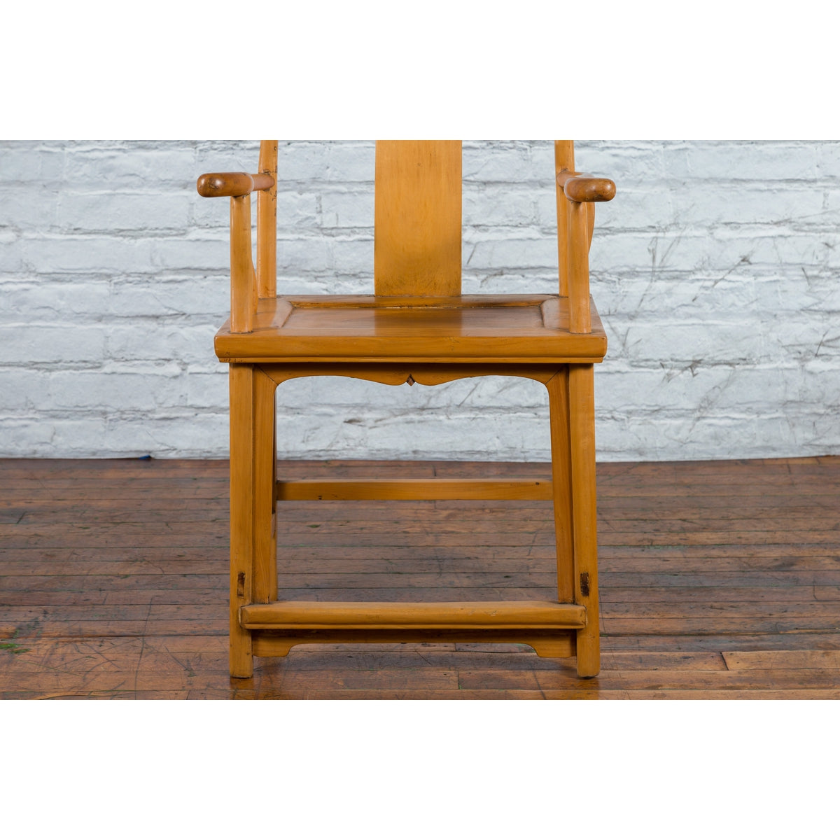 Chinese Qing Dynasty Period 19th Century Lamp Hanger Chair with Natural Patina-5. Asian & Chinese Furniture, Art, Antiques, Vintage Home Décor for sale at FEA Home