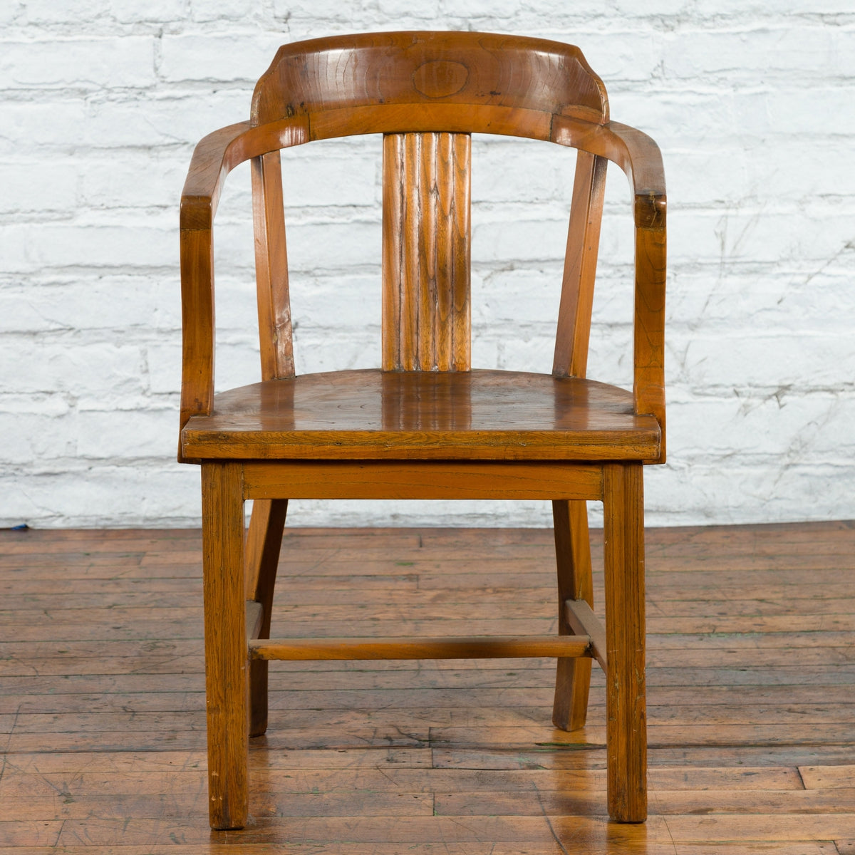 Chinese Early 20th Century Horseshoe Back Armchair with Carved Reeded Splat-2. Asian & Chinese Furniture, Art, Antiques, Vintage Home Décor for sale at FEA Home