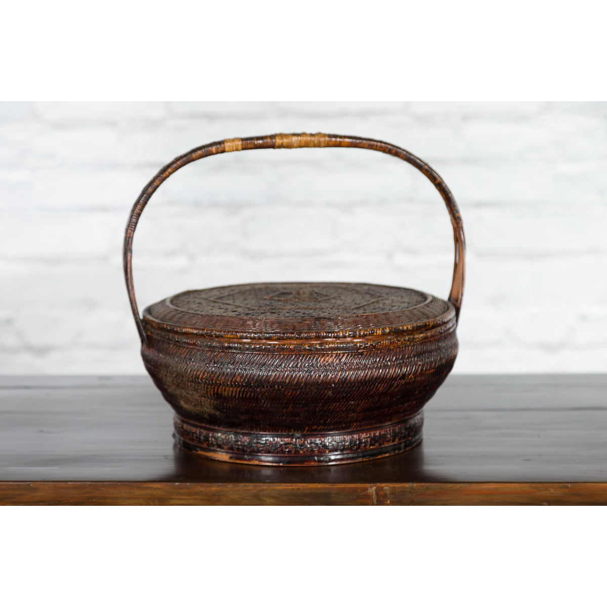 19th Century Chinese Qing Dynasty Handwoven Rattan and Bamboo Basket with Handle-12. Asian & Chinese Furniture, Art, Antiques, Vintage Home Décor for sale at FEA Home