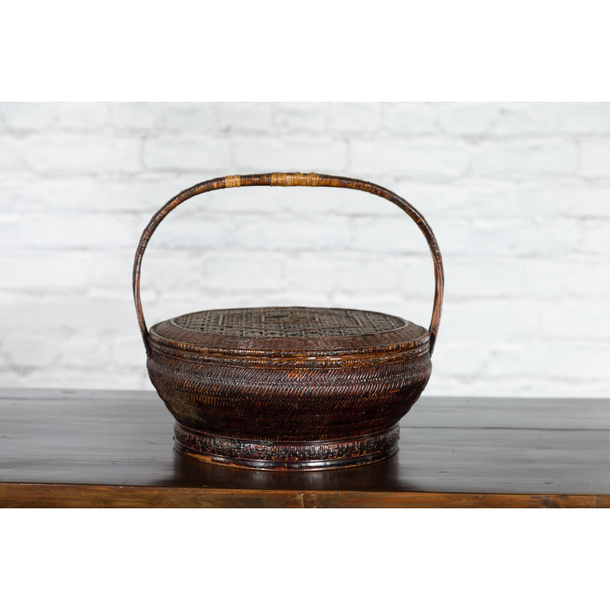 19th Century Chinese Qing Dynasty Handwoven Rattan and Bamboo Basket with Handle-6. Asian & Chinese Furniture, Art, Antiques, Vintage Home Décor for sale at FEA Home