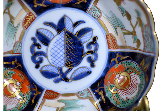 Set of 4 Antique Hand Painted Japanese Imari Porcelain Bowl-3. Asian & Chinese Furniture, Art, Antiques, Vintage Home Décor for sale at FEA Home