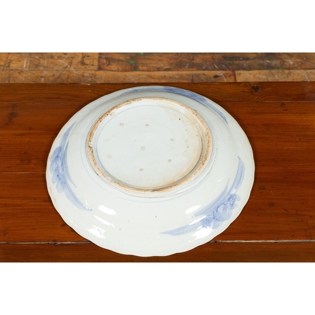 19th Century Japanese Porcelain Plate with Hand-Painted Blue and White Décor-13. Asian & Chinese Furniture, Art, Antiques, Vintage Home Décor for sale at FEA Home