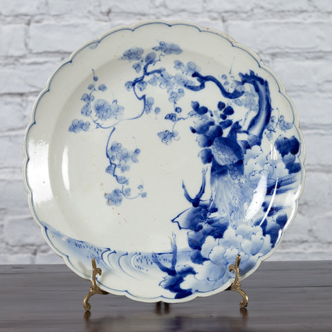 19th Century Japanese Porcelain Plate with Hand-Painted Blue and White Décor-YN4782-5. Asian & Chinese Furniture, Art, Antiques, Vintage Home Décor for sale at FEA Home
