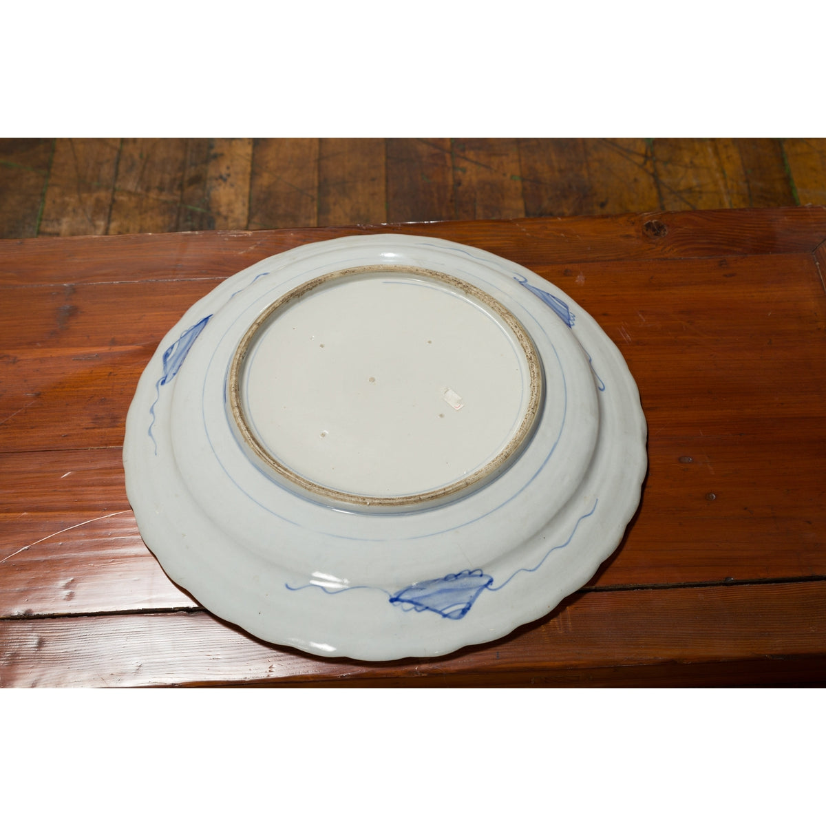 19th Century Japanese Porcelain Plate with Hand-Painted Blue and White Décor-12. Asian & Chinese Furniture, Art, Antiques, Vintage Home Décor for sale at FEA Home