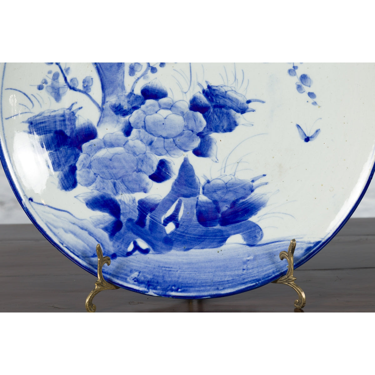 19th Century Japanese Porcelain Plate with Hand-Painted Blue and White Décor-7. Asian & Chinese Furniture, Art, Antiques, Vintage Home Décor for sale at FEA Home