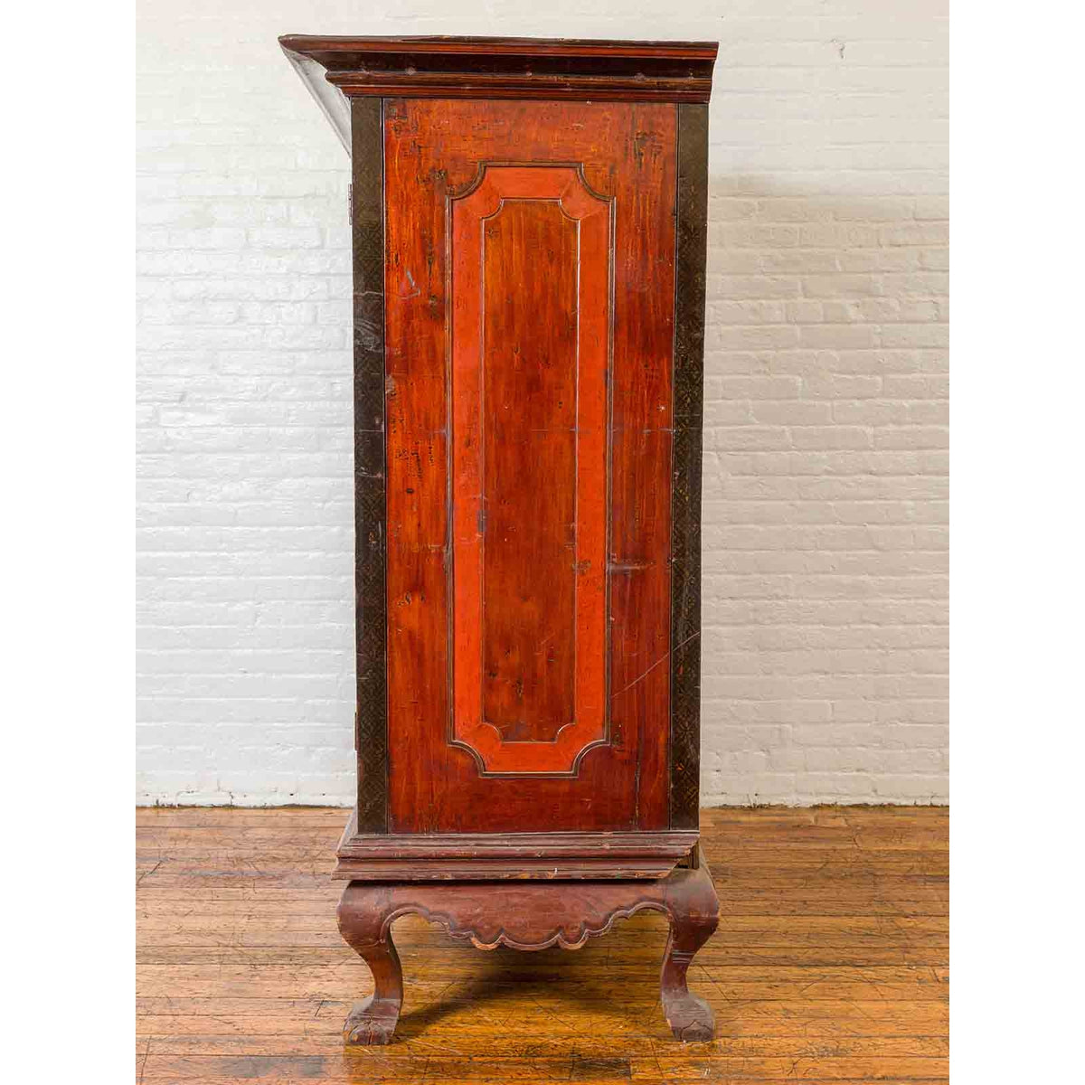Dutch Colonial Antique Lacquered Wood Cabinet with Glass Doors and Cabriole Legs-7. Asian & Chinese Furniture, Art, Antiques, Vintage Home Décor for sale at FEA Home