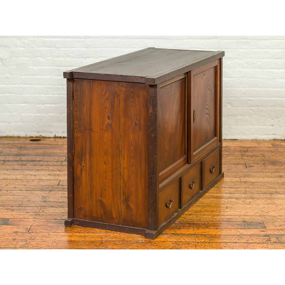 Japanese 19th Century Keyaki Wood Buffet with Sliding Doors and Three Drawers-6. Asian & Chinese Furniture, Art, Antiques, Vintage Home Décor for sale at FEA Home