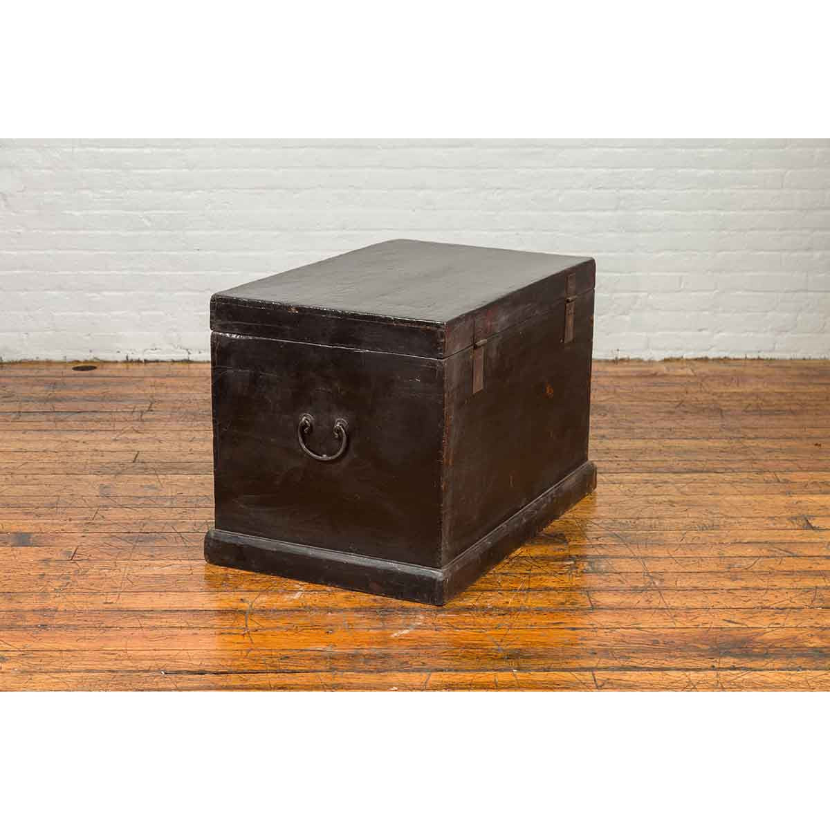 Chinese Antique Black Lacquered Dowry Chest with Polychrome Ceremonial Figures-7. Asian & Chinese Furniture, Art, Antiques, Vintage Home Décor for sale at FEA Home
