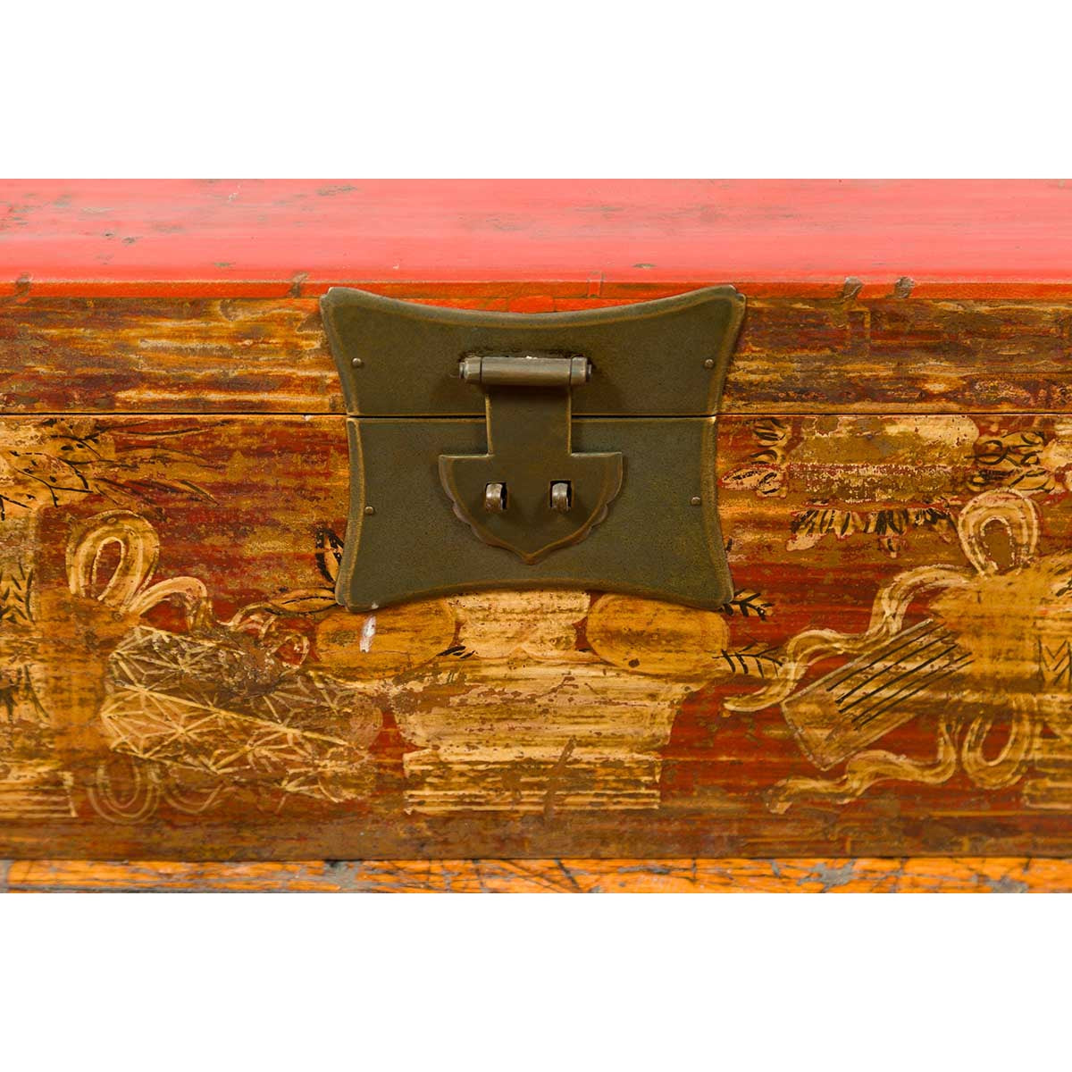 Chinese Vintage Red Lacquered Box with Golden Motifs and Bronze Hardware-7. Asian & Chinese Furniture, Art, Antiques, Vintage Home Décor for sale at FEA Home