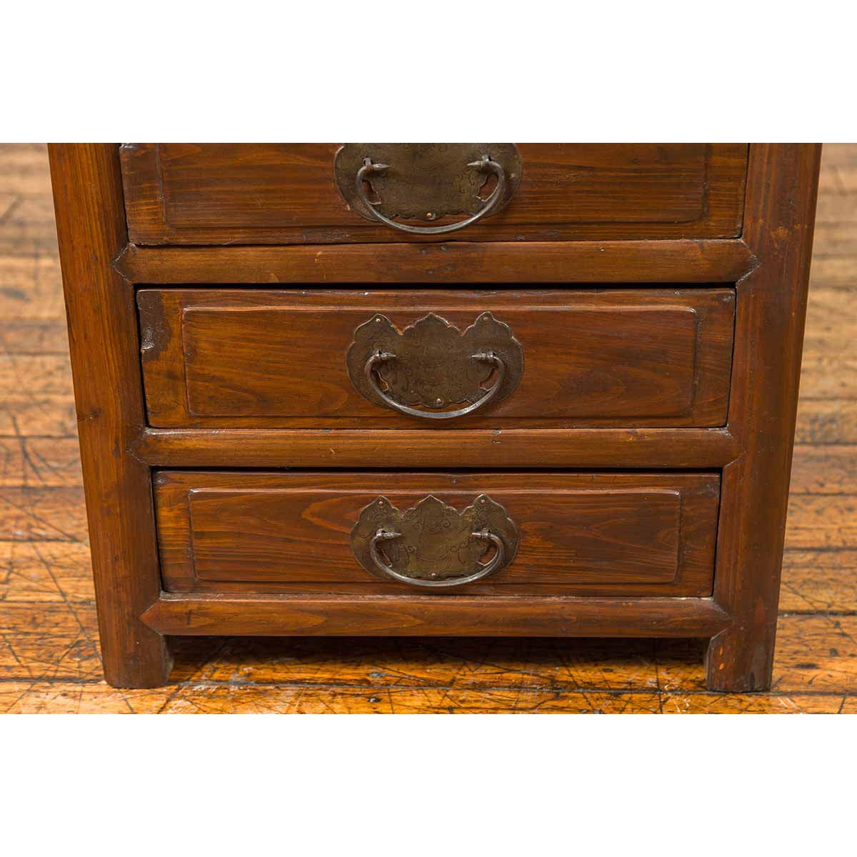Vintage Chinese Side Chest with Three-Drawers and Traditional Hardware-7. Asian & Chinese Furniture, Art, Antiques, Vintage Home Décor for sale at FEA Home
