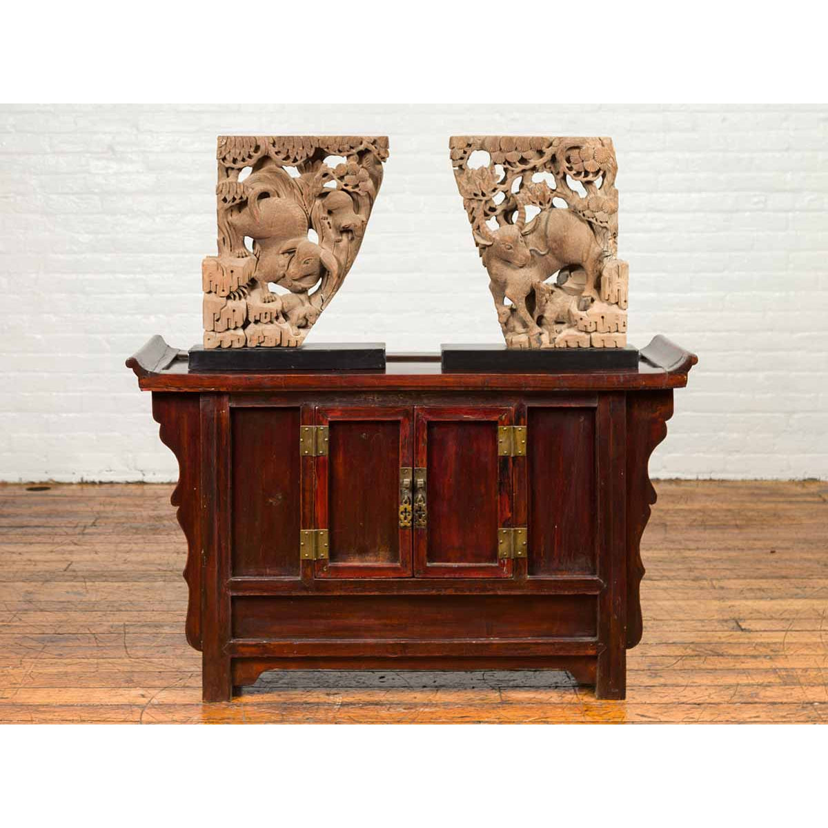 Chinese Antique Ming Dynasty Style Red Rose Console Cabinet with Everted Flanged-3. Asian & Chinese Furniture, Art, Antiques, Vintage Home Décor for sale at FEA Home