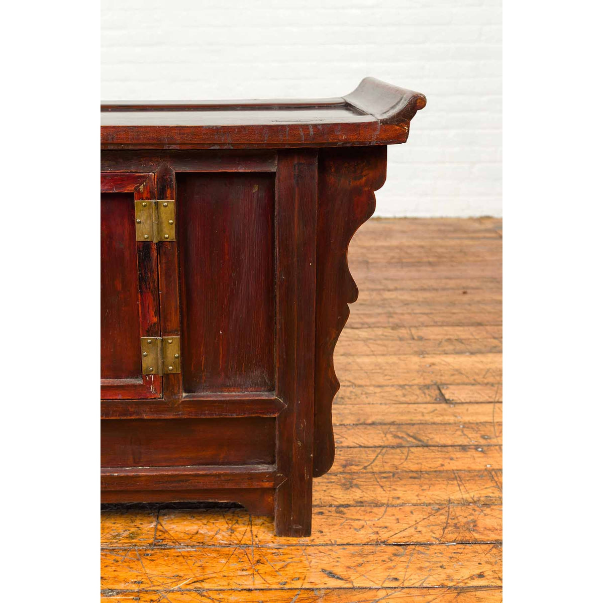 Chinese Antique Ming Dynasty Style Red Rose Console Cabinet with Everted Flanged-7. Asian & Chinese Furniture, Art, Antiques, Vintage Home Décor for sale at FEA Home