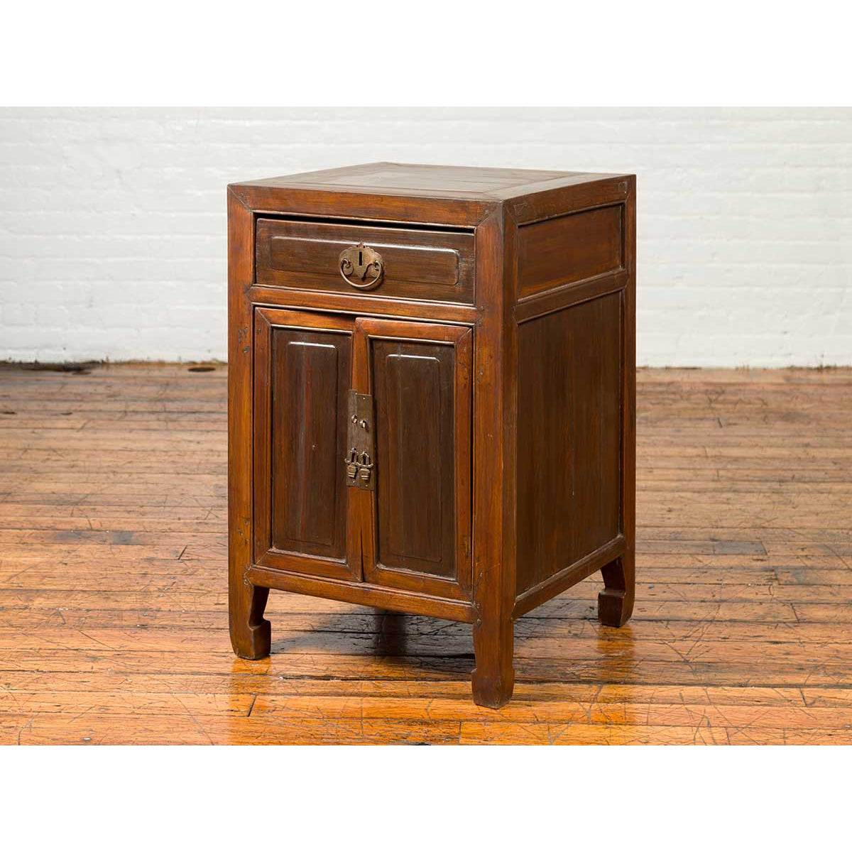 Vintage Chinese Midcentury Two-Toned Side Table with Drawer and Double Doors-13. Asian & Chinese Furniture, Art, Antiques, Vintage Home Décor for sale at FEA Home