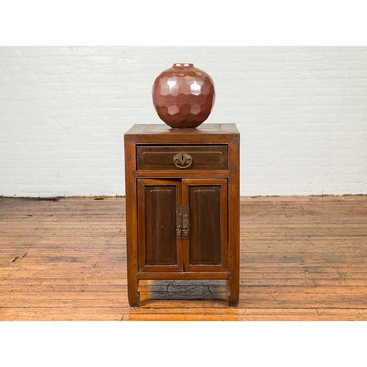 Vintage Chinese Midcentury Two-Toned Side Table with Drawer and Double Doors-3. Asian & Chinese Furniture, Art, Antiques, Vintage Home Décor for sale at FEA Home