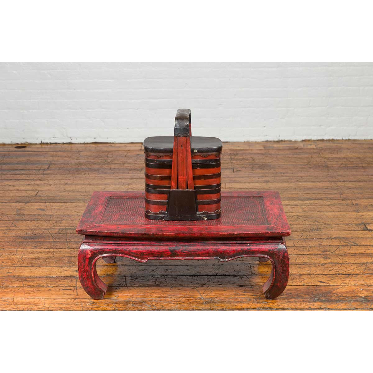 Chinese Red and Black Lacquered Tiered Lunch Box with Handle and Calligraphy-6. Asian & Chinese Furniture, Art, Antiques, Vintage Home Décor for sale at FEA Home