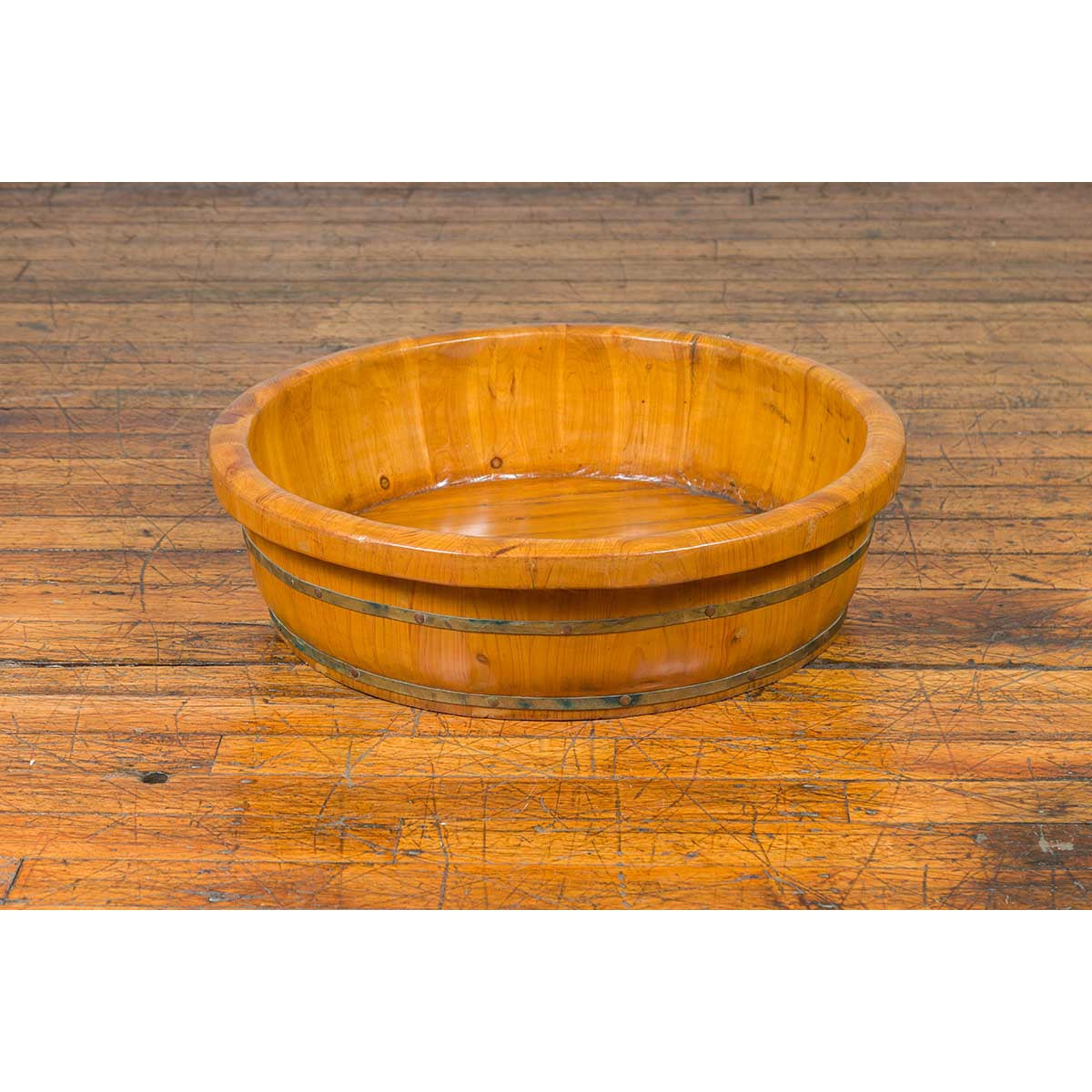 Chinese Qing Dynasty Period 19th Century Elm Round Rice Tray with Brass Braces-6. Asian & Chinese Furniture, Art, Antiques, Vintage Home Décor for sale at FEA Home