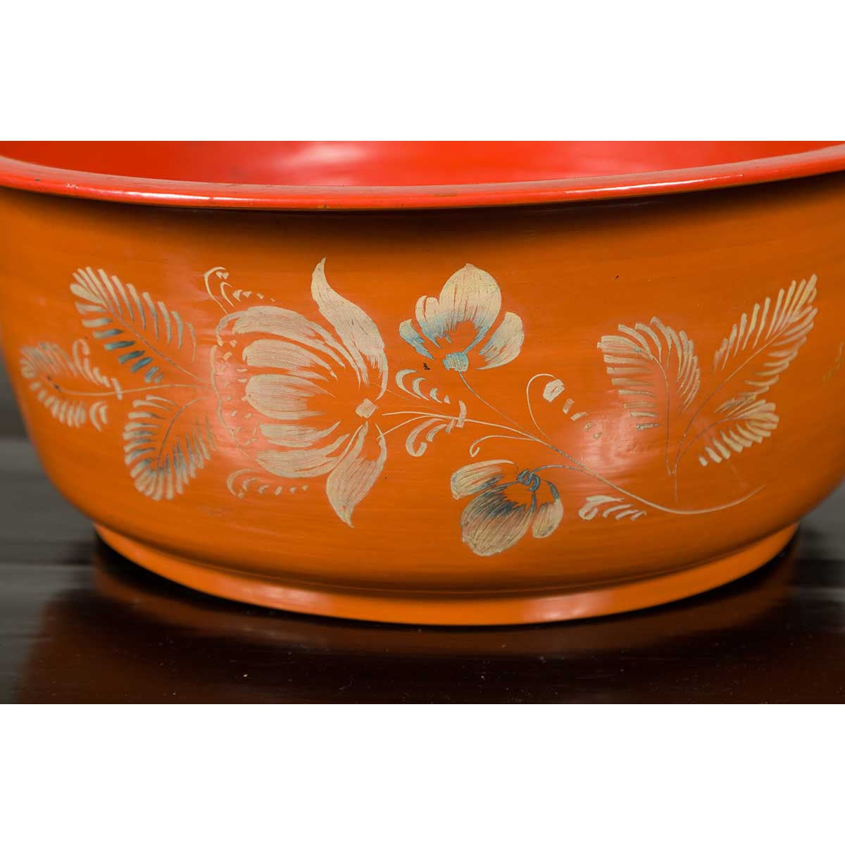 Vintage Burmese Orange and Red Lacquered Papier Mâché Bowl with Floral Design-3. Asian & Chinese Furniture, Art, Antiques, Vintage Home Décor for sale at FEA Home