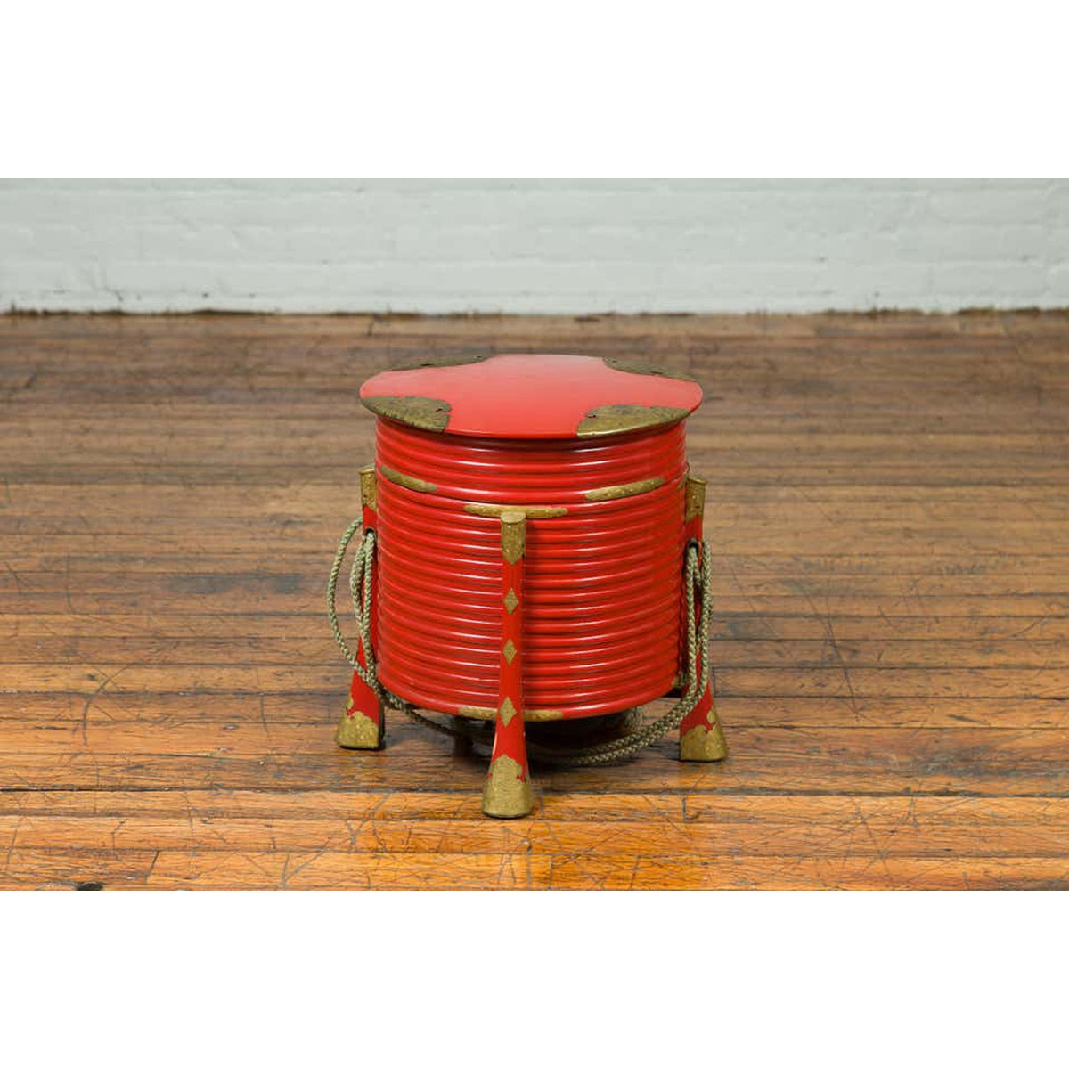 Japanese Taishō Red Lacquered Hokai Box with Brass Accents and Original Rope-7. Asian & Chinese Furniture, Art, Antiques, Vintage Home Décor for sale at FEA Home
