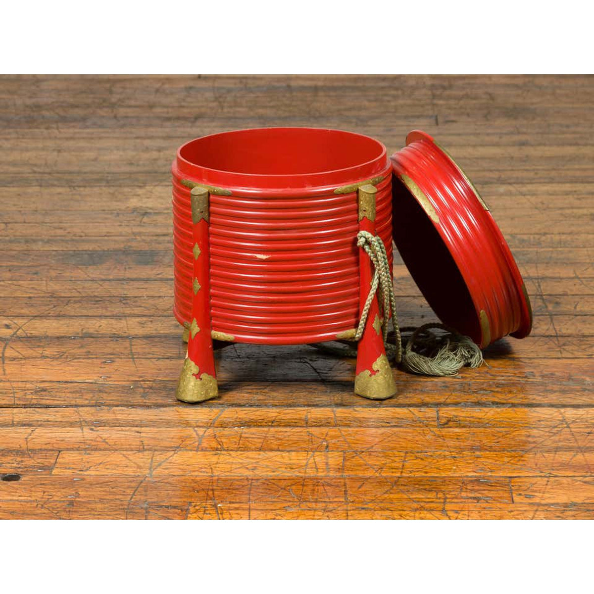 Japanese Taishō Red Lacquered Hokai Box with Brass Accents and Original Rope-3. Asian & Chinese Furniture, Art, Antiques, Vintage Home Décor for sale at FEA Home