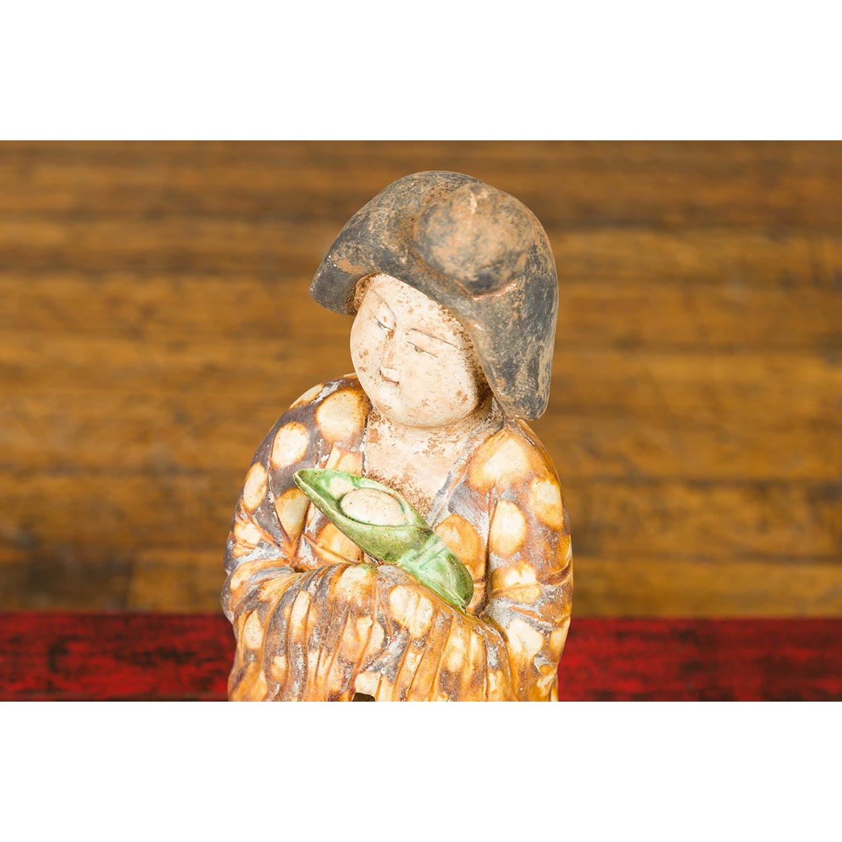 Statue of a Chinese Court Lady Wearing Brown Patterned Kimono and Holding a Baby-11. Asian & Chinese Furniture, Art, Antiques, Vintage Home Décor for sale at FEA Home