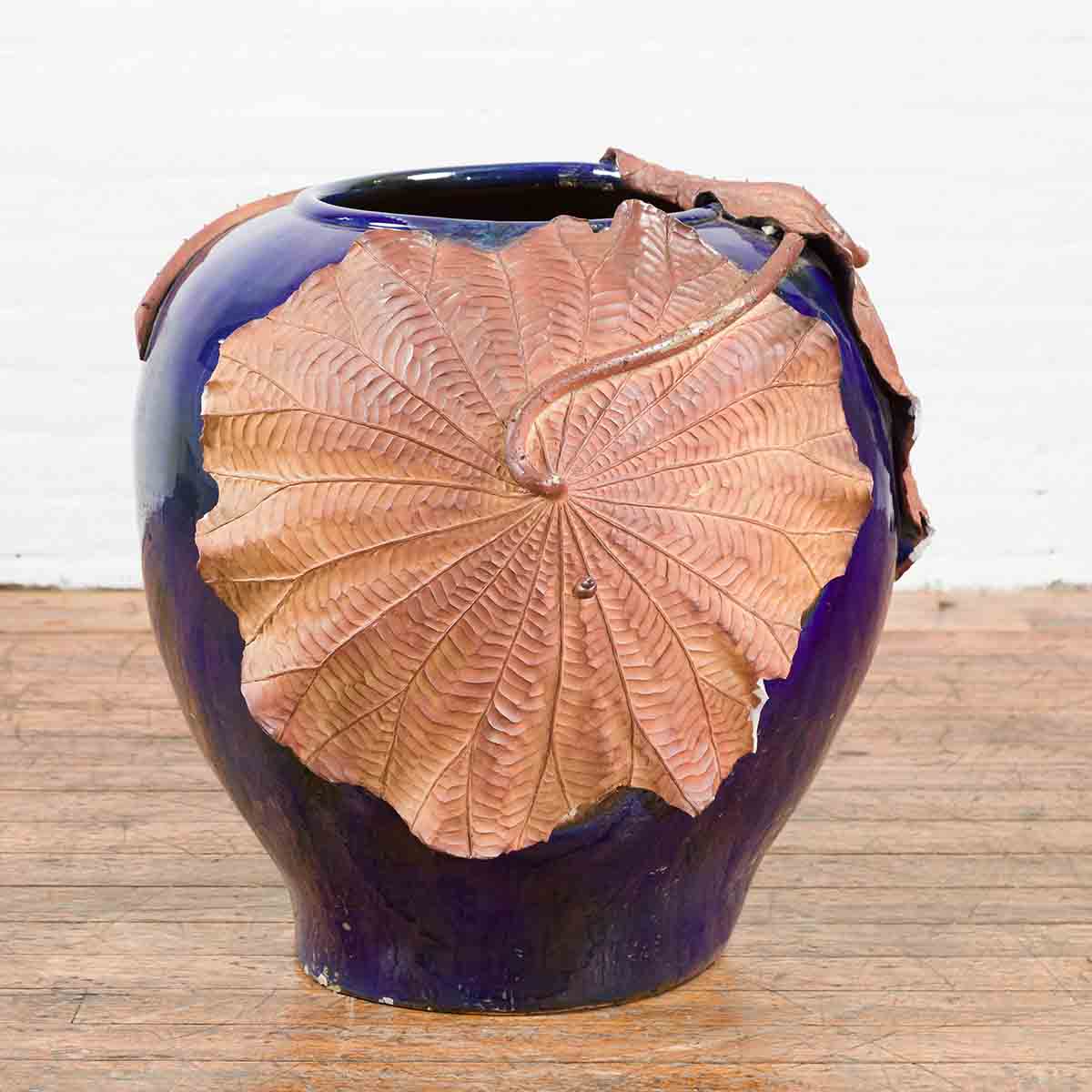 Large Thai 20th Century Cobalt Blue Planter with Raised Palm Leaf Motifs-2. Asian & Chinese Furniture, Art, Antiques, Vintage Home Décor for sale at FEA Home