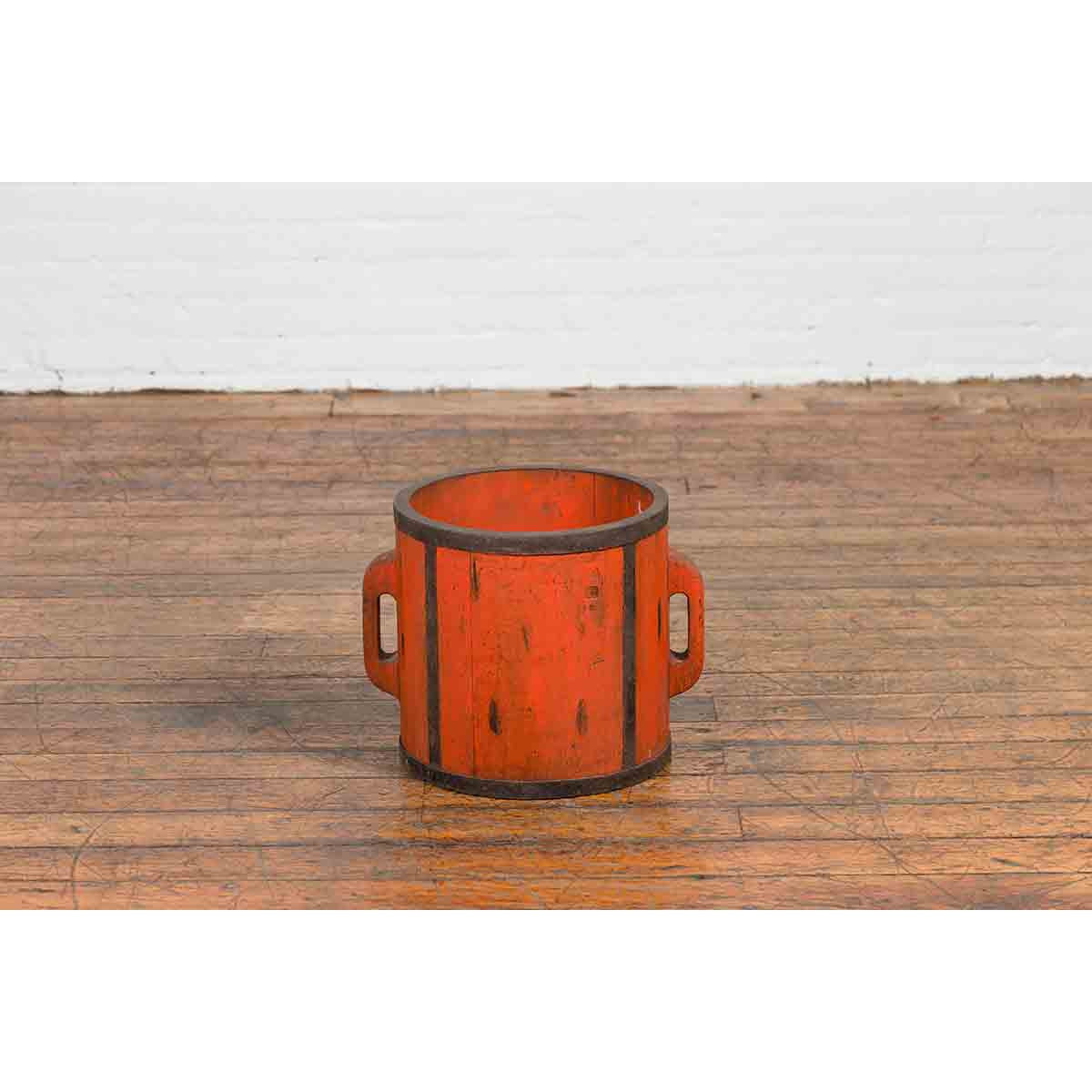 Chinese Early 20th Century Orange Grain Measuring Cup with Lateral Handles-4. Asian & Chinese Furniture, Art, Antiques, Vintage Home Décor for sale at FEA Home