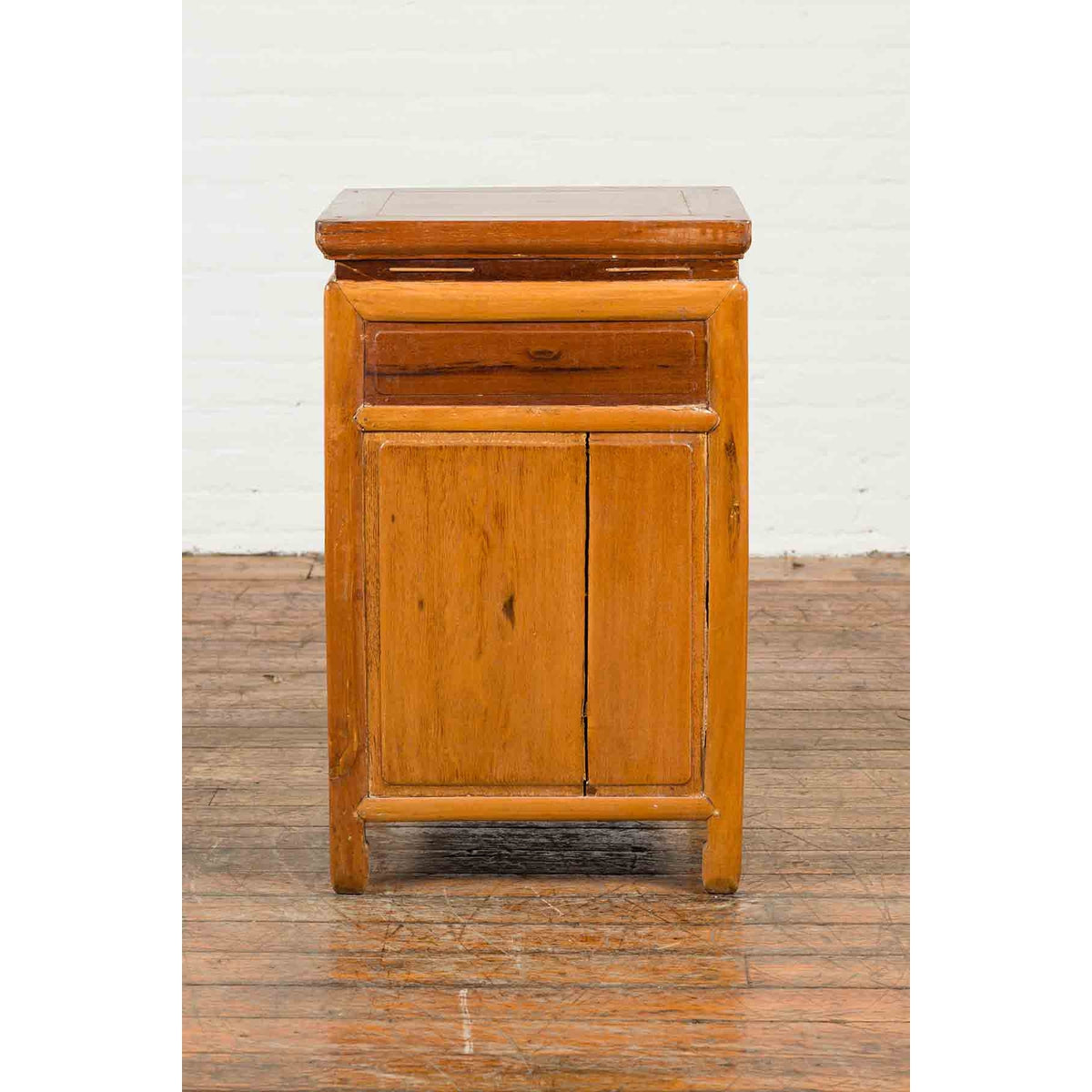 Vintage Two-Toned Side Table Cabinet with Single Drawer and Double Doors-11. Asian & Chinese Furniture, Art, Antiques, Vintage Home Décor for sale at FEA Home