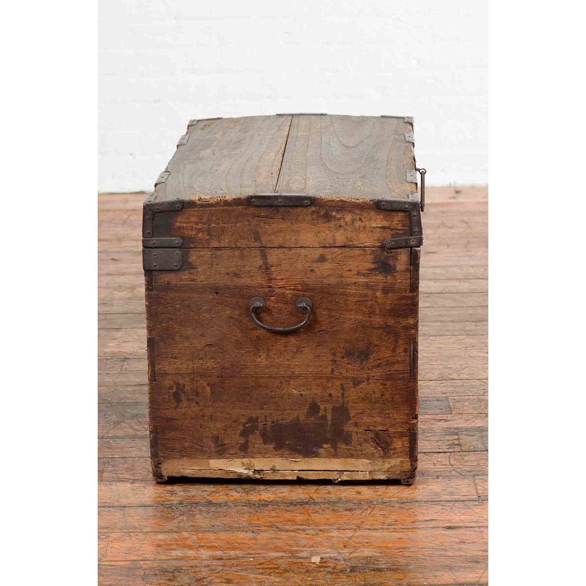 Japanese Meiji Period 19th Century Blanket Chest with Iron Hardware and Patina-12. Asian & Chinese Furniture, Art, Antiques, Vintage Home Décor for sale at FEA Home