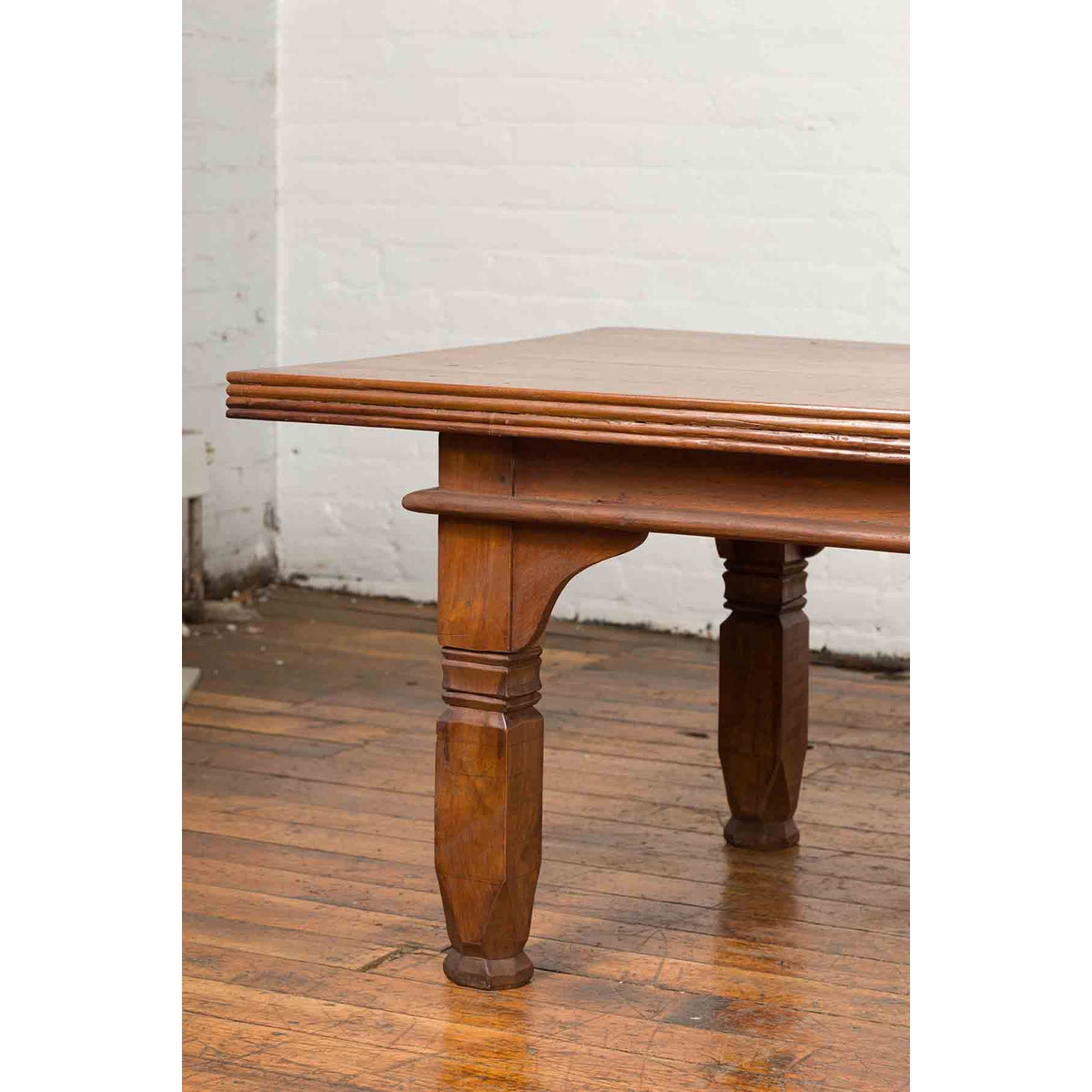 Oversized 19th Century Indonesian Coffee Table with Reeded Edge and Carved Legs-6. Asian & Chinese Furniture, Art, Antiques, Vintage Home Décor for sale at FEA Home